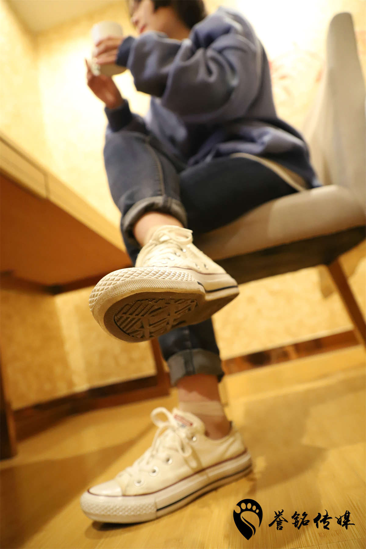 誉铭传媒 2018年-第一百九十六期-日更街拍