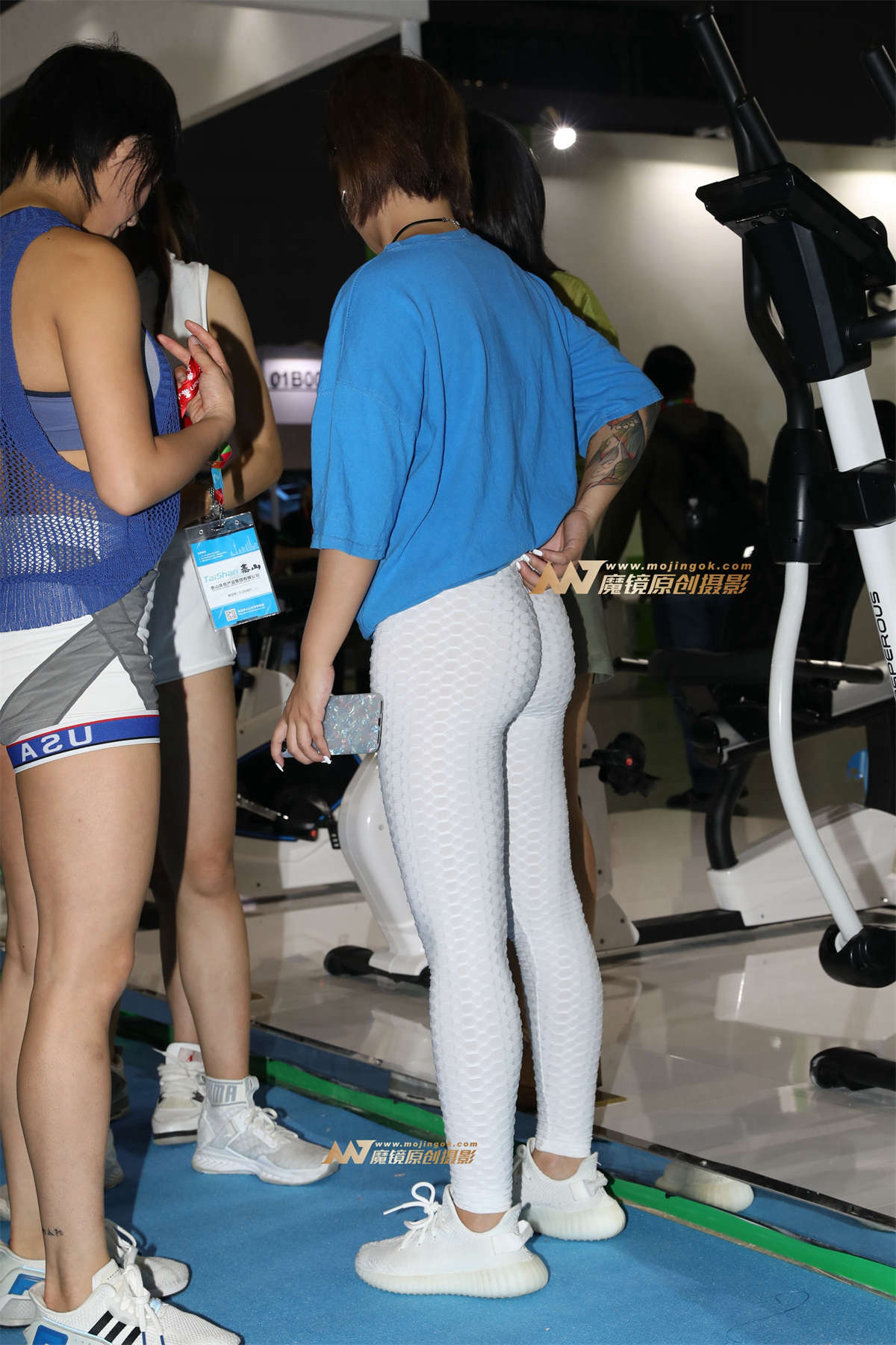 图片[2]-【欧阳幽明赛帖】爱玩自拍的瑜伽裤妹子-日更街拍