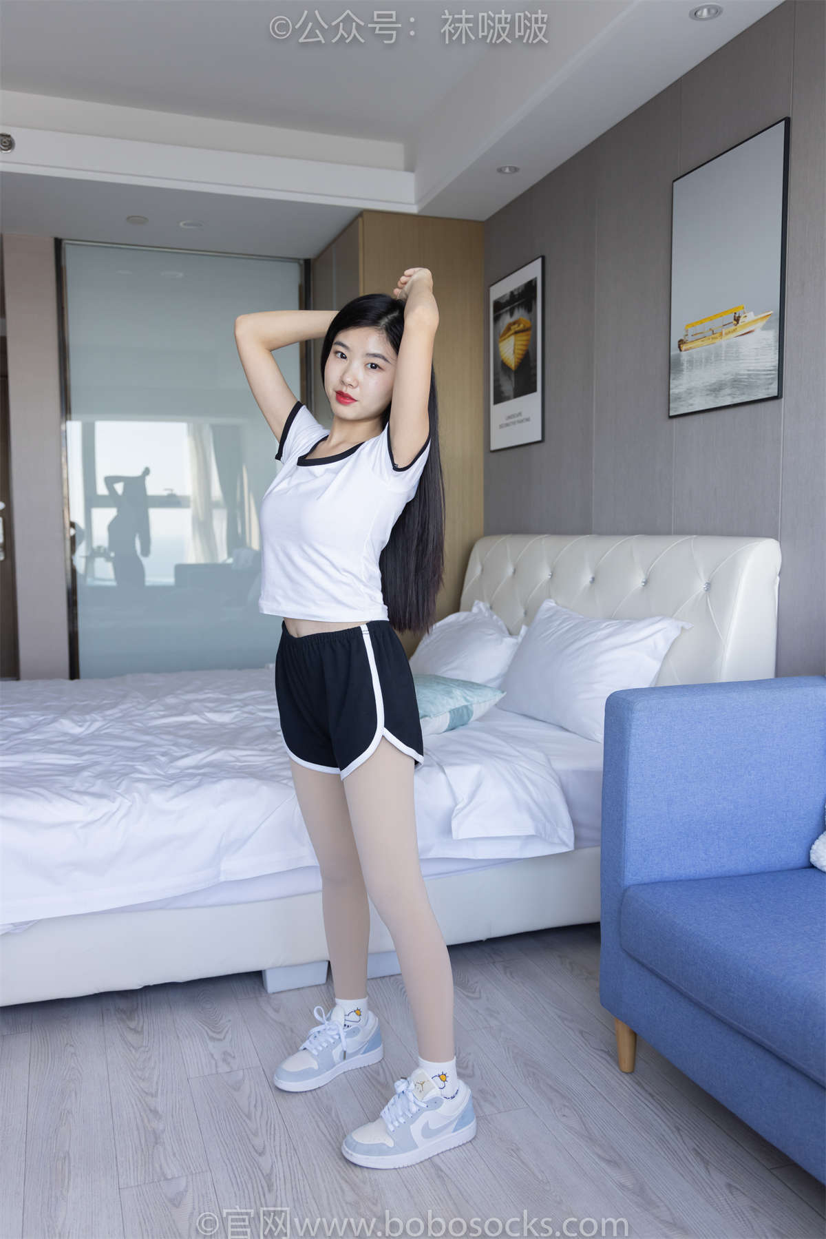 袜啵啵 No.031 小奶熊-AJ板鞋、白棉袜、厚肉丝常规版-日更街拍