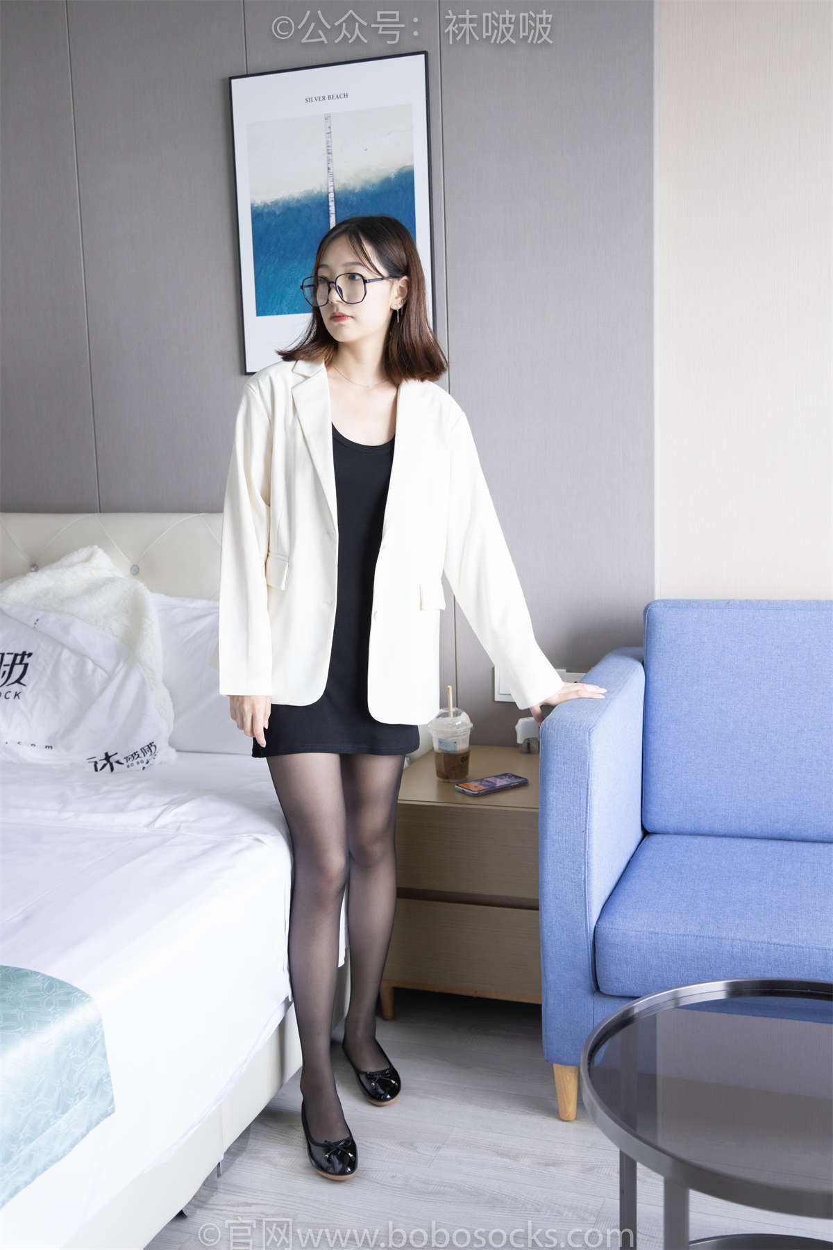 图片[2]-袜啵啵 No.032 小甜豆-平底鞋、黑丝（脚尖加固款）花絮版-日更街拍