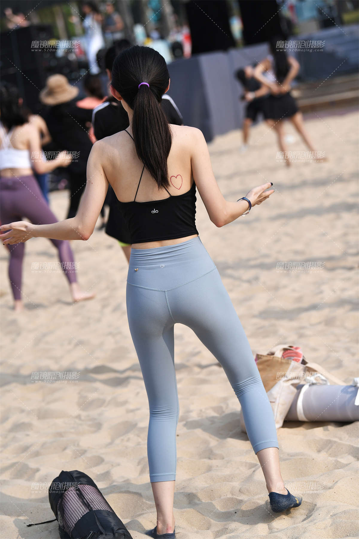 图片[2]-【咔喳赛贴】玩的好开心啊-日更街拍