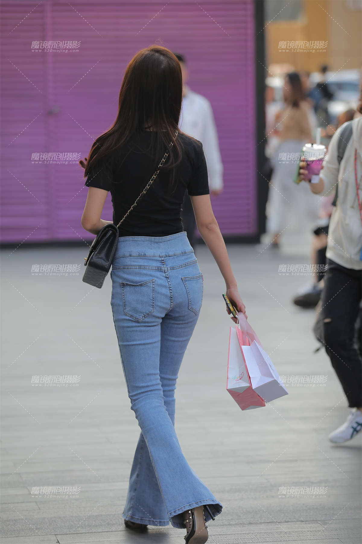 图片[2]-整条街最出众的小姐姐-日更街拍