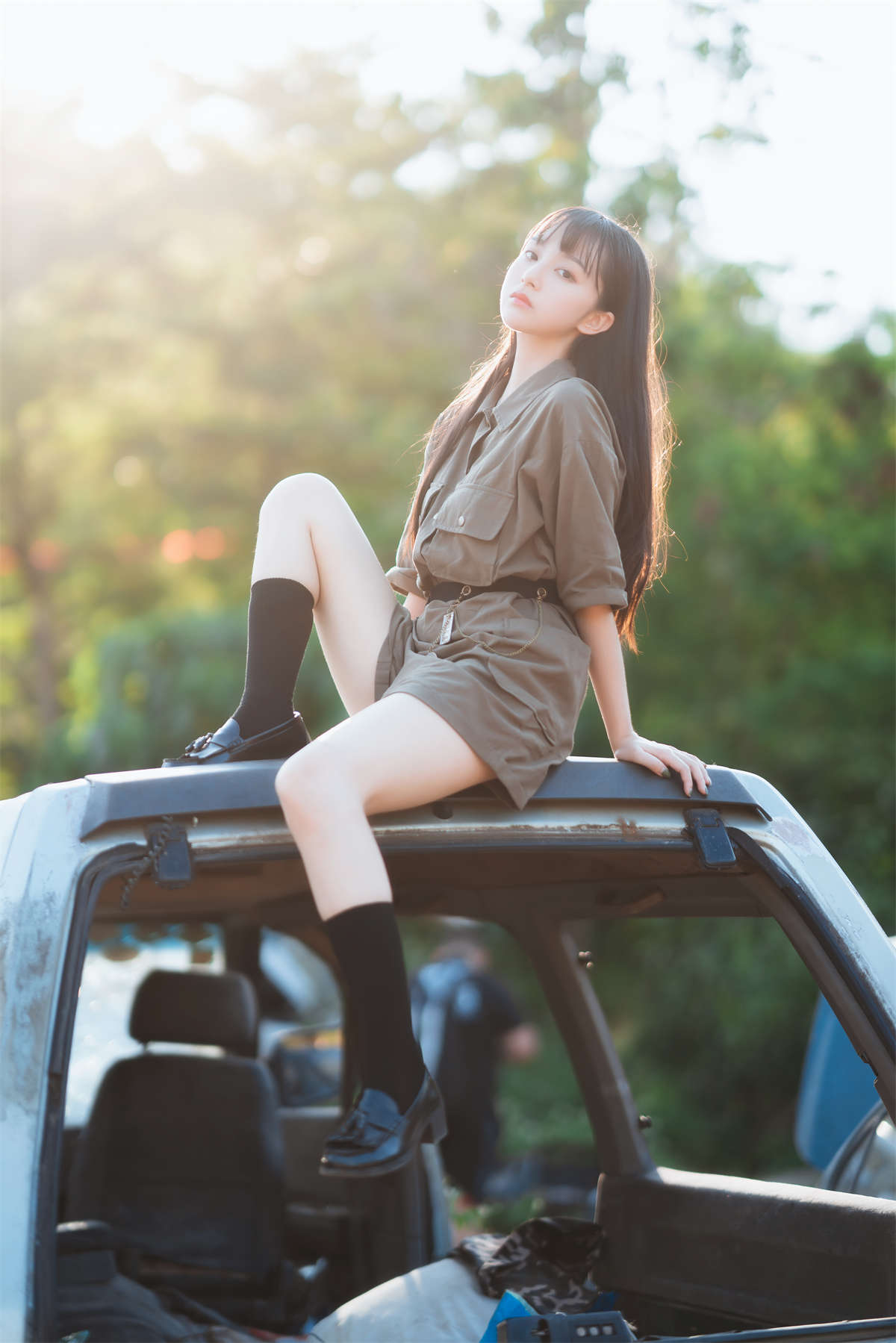 图片[2]-YITUYU艺图语 2022.05.23 废弃车场 鲁鲁羽落子-日更街拍