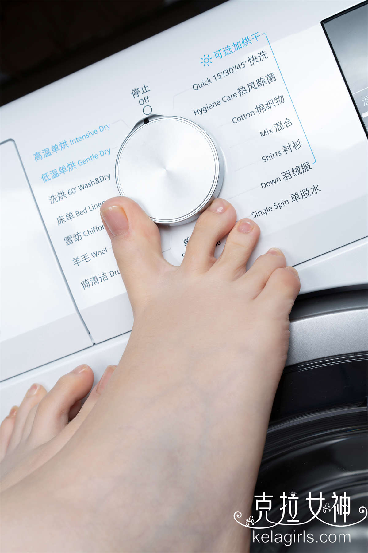 图片[2]-Kelagirls克拉女神 2019.03.14《纤足巧趾》芊芊-日更街拍