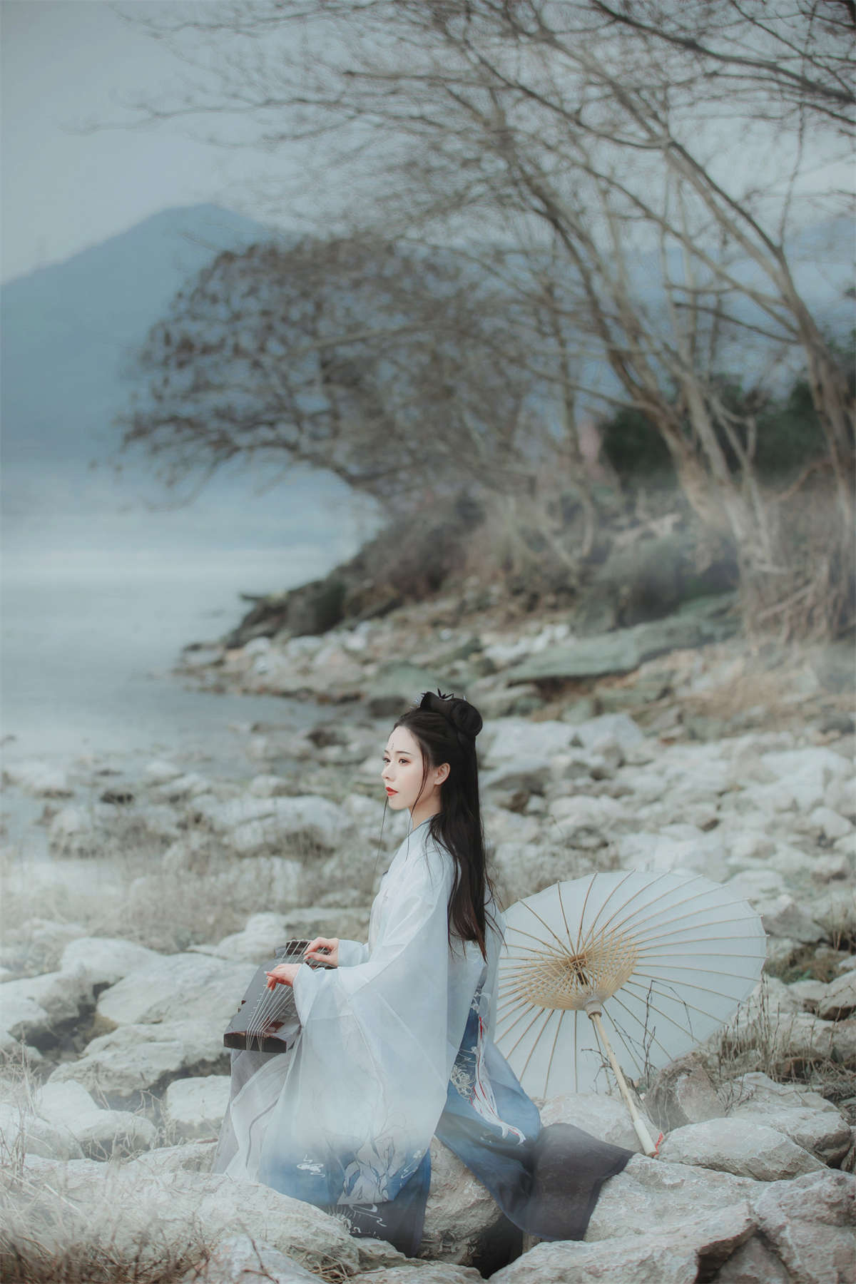 YITUYU艺图语 2021.10.28 海底月 葵花花花儿-日更街拍