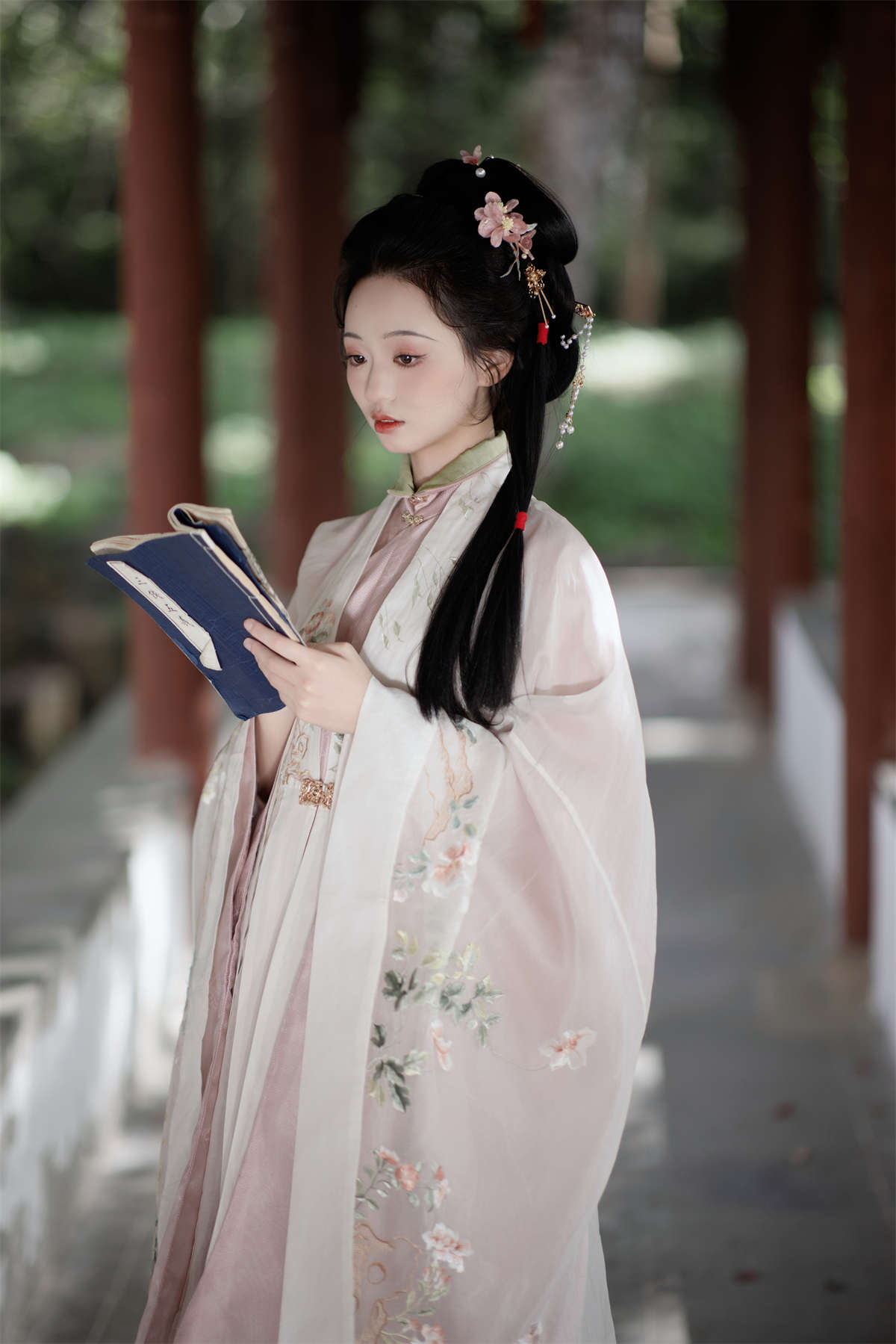 YITUYU艺图语 2023.11.26 暖冬 小羊爱干饭插图1