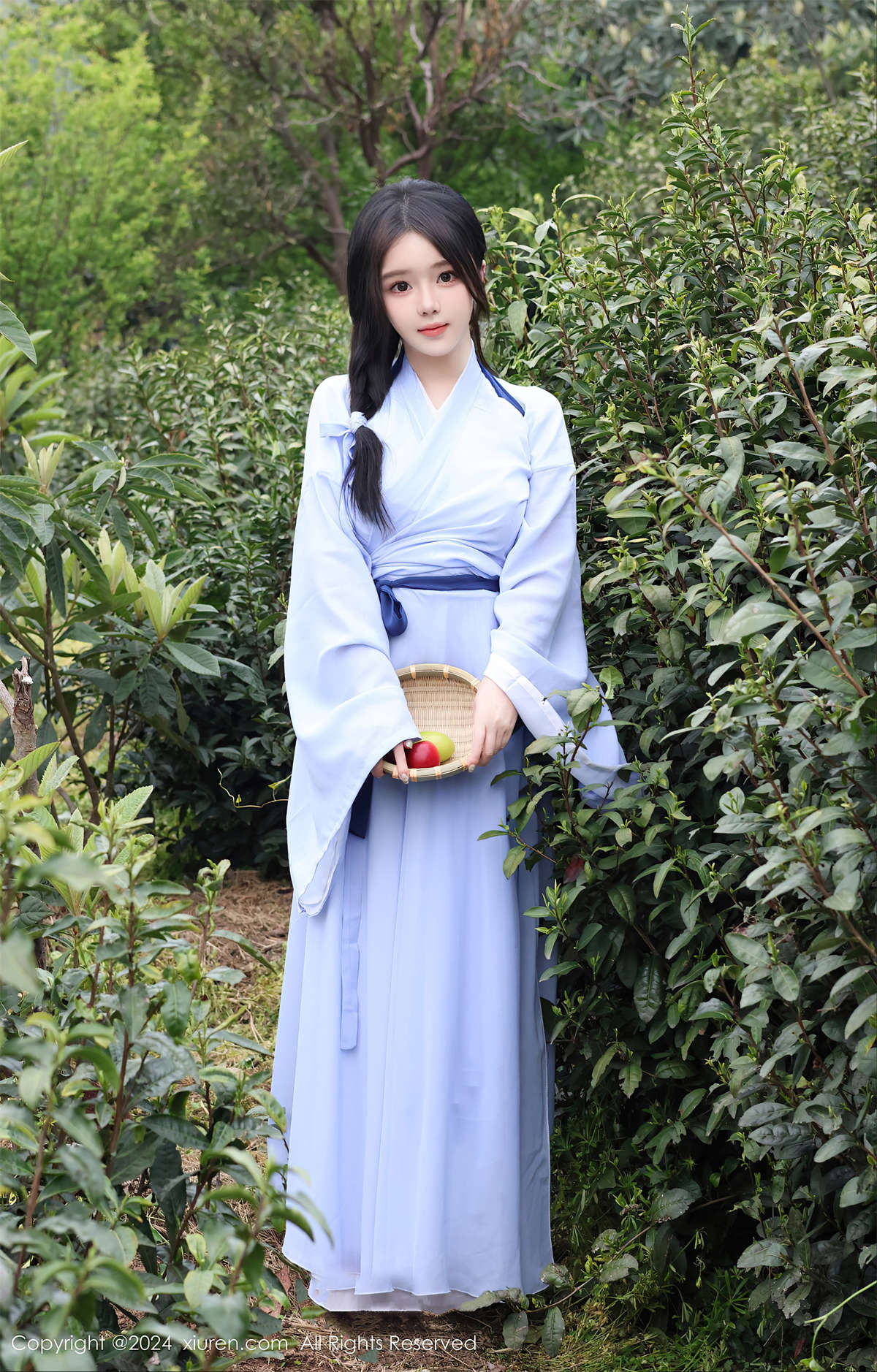 图片[2]-Xiuren秀人网 2024.04.12 NO.8386 小薯条nienie-日更街拍