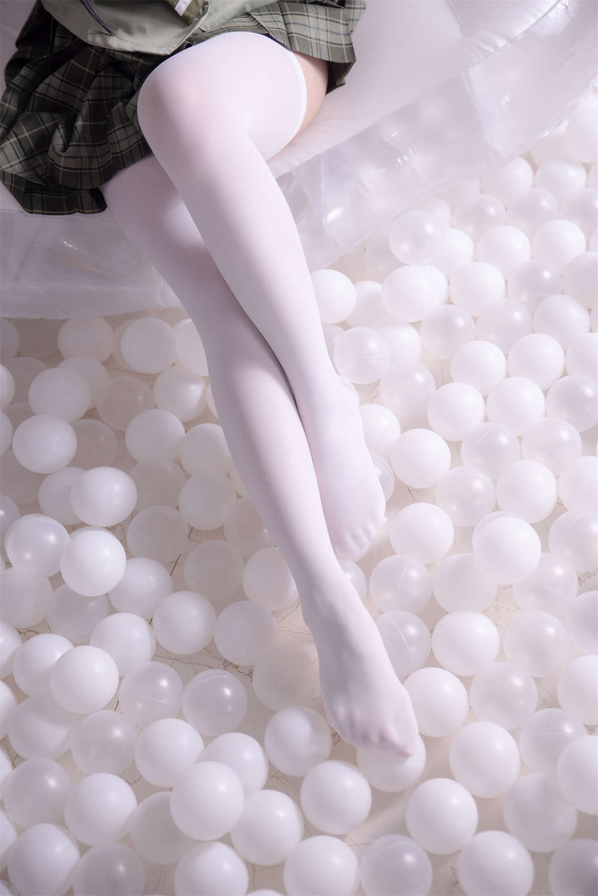 图片[2]-面饼仙儿 NO.065 纯腿福利-日更街拍