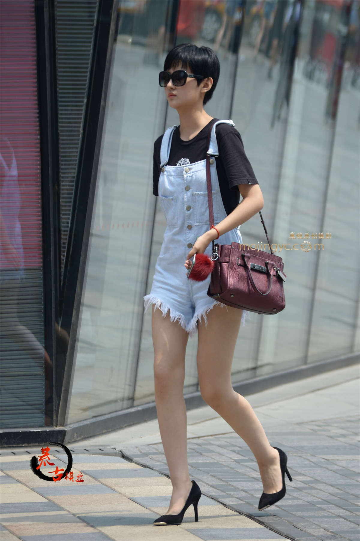 图片[2]-11-2短发高跟美腿-日更街拍