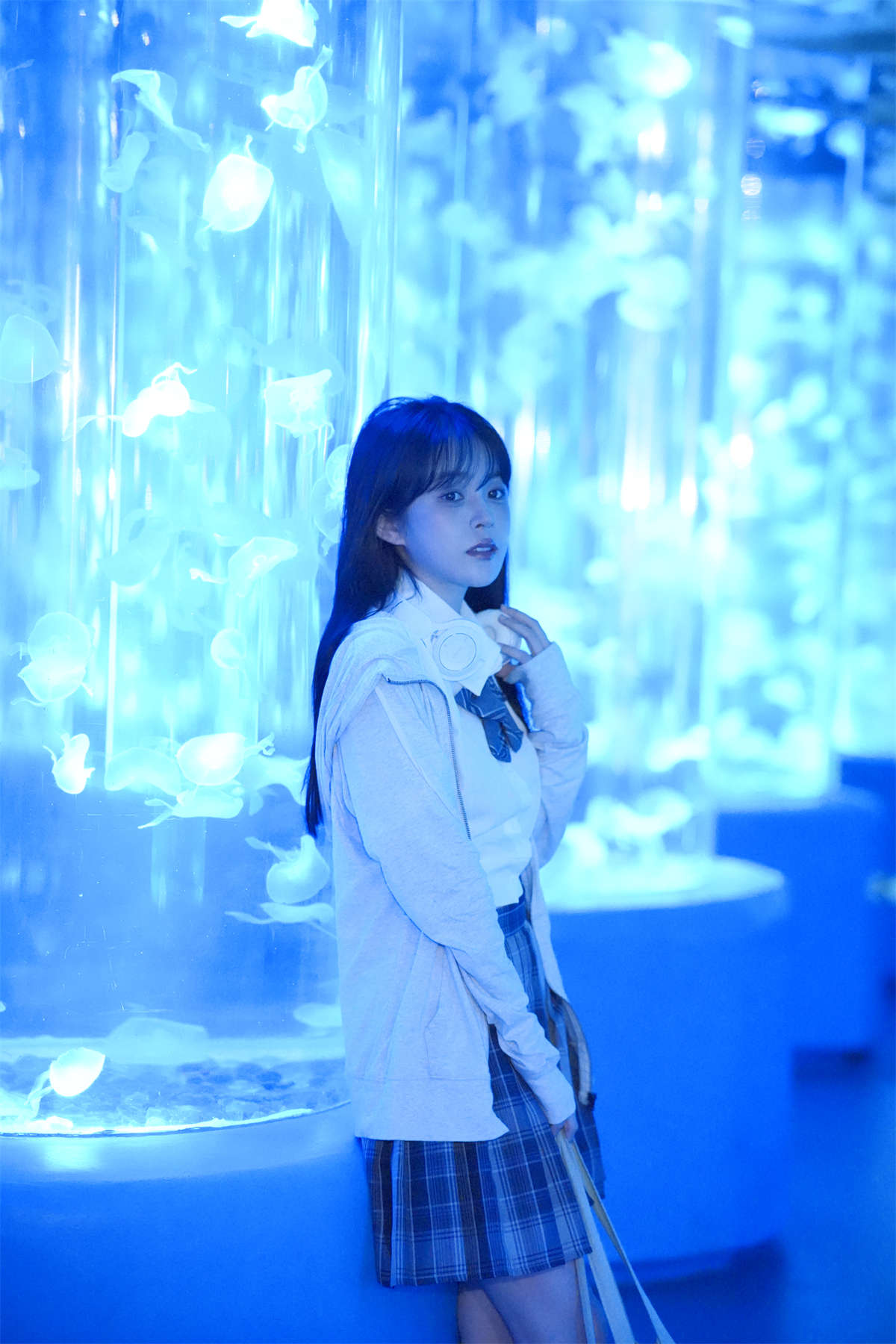 YITUYU艺图语 2023.08.18 贩卖蓝色孤独 裸心心插图1