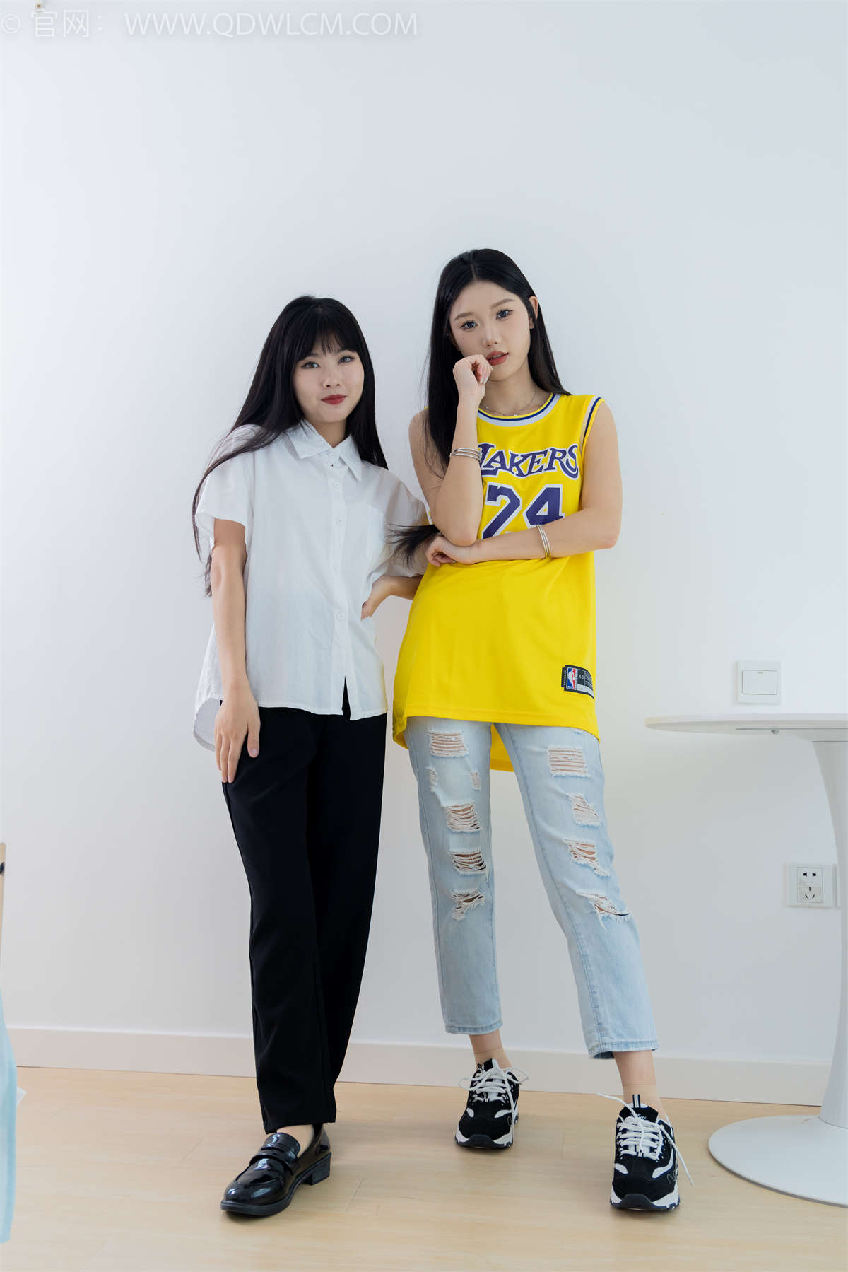 物恋传媒 NO.1776 小竹&米米-最好的结局-日更街拍