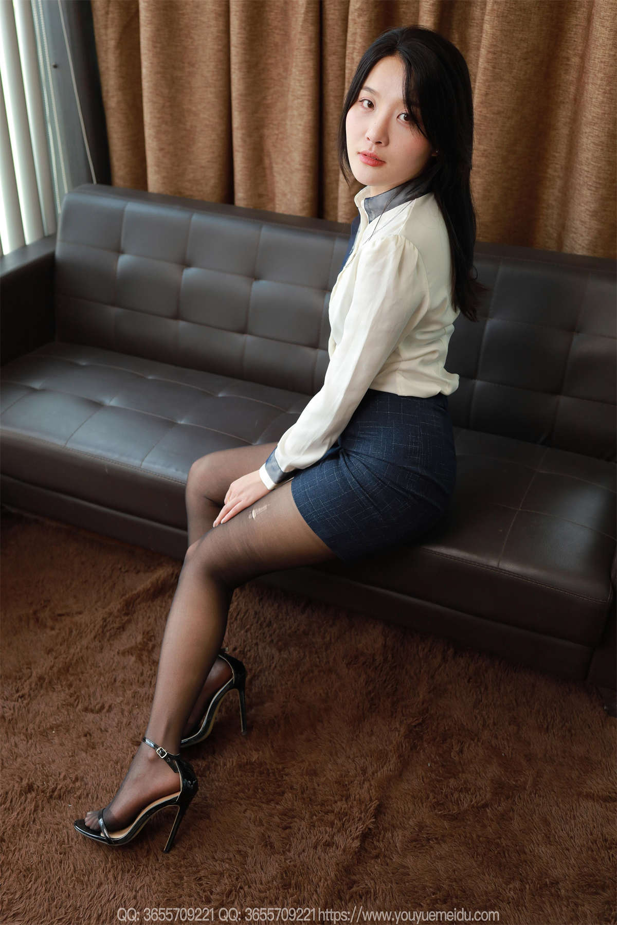 IESS异思趣向 2025.05.09 丝享家 2049：婉萍 一字高跟（上）-日更街拍