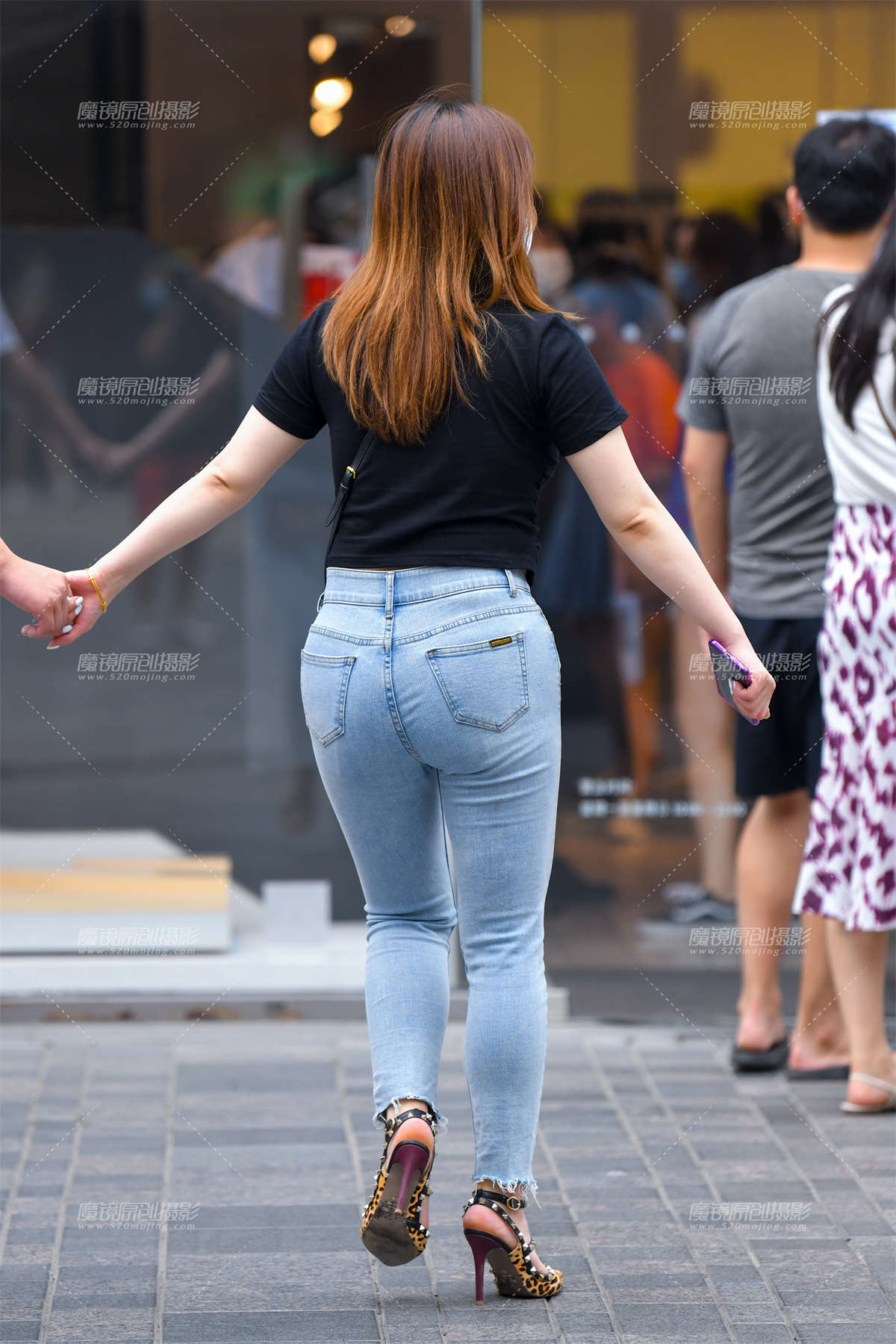 图片[2]-【赛德克赛帖】圆润的紧牛女士-日更街拍