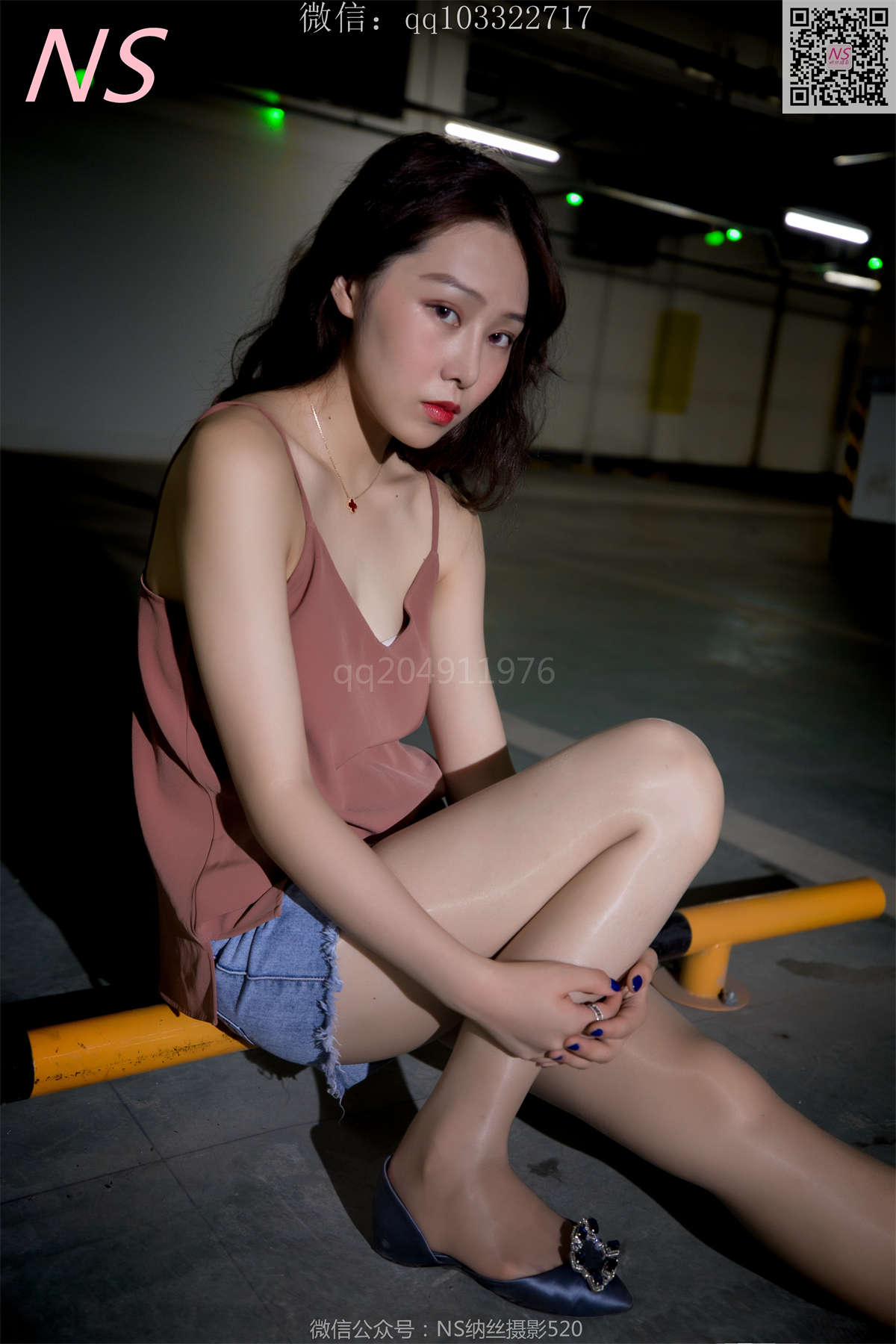图片[2]-纳丝摄影No.173 小朱茵 地下车库肉丝女郎-日更街拍
