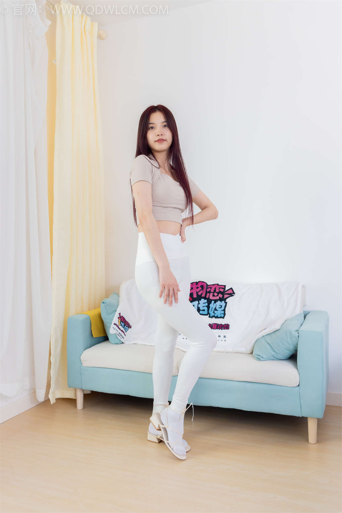 图片[2]-物恋传媒 NO.1778 茯苓-玫瑰绽放-日更街拍