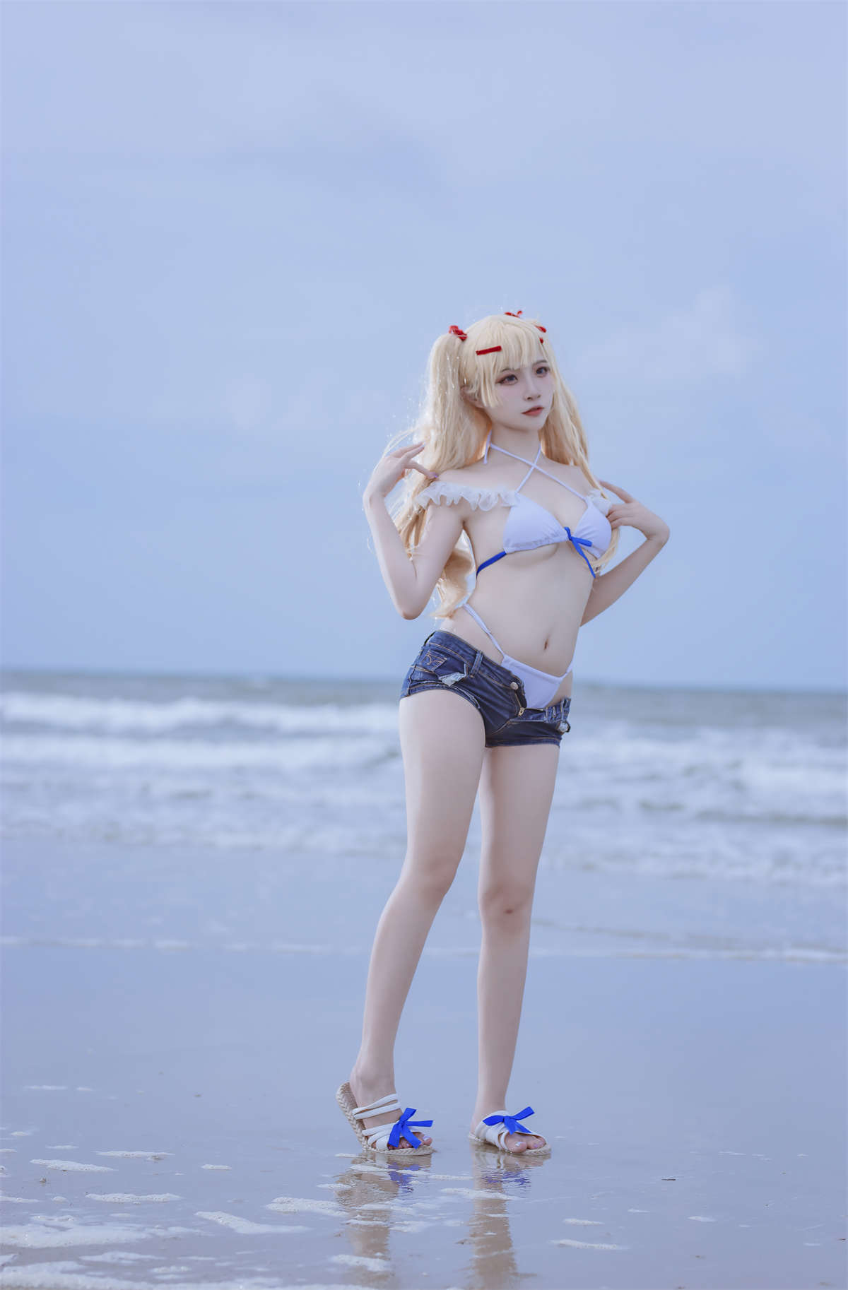 图片[2]-高产型Coser-二佐Nisa 碧蓝 苏塞克斯泳装-日更街拍