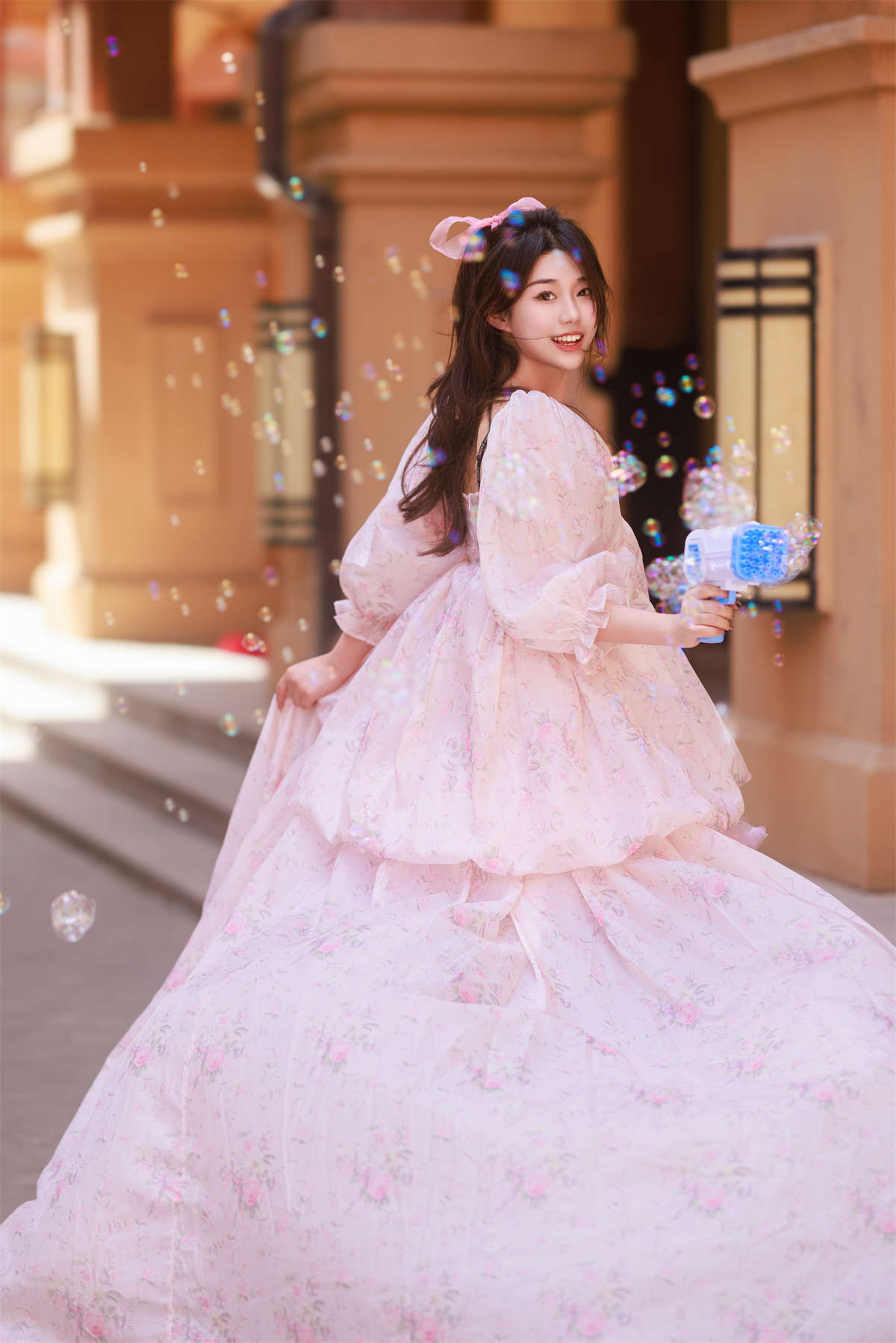 YITUYU艺图语 2023.06.25 在逃公主 裴同学-日更街拍