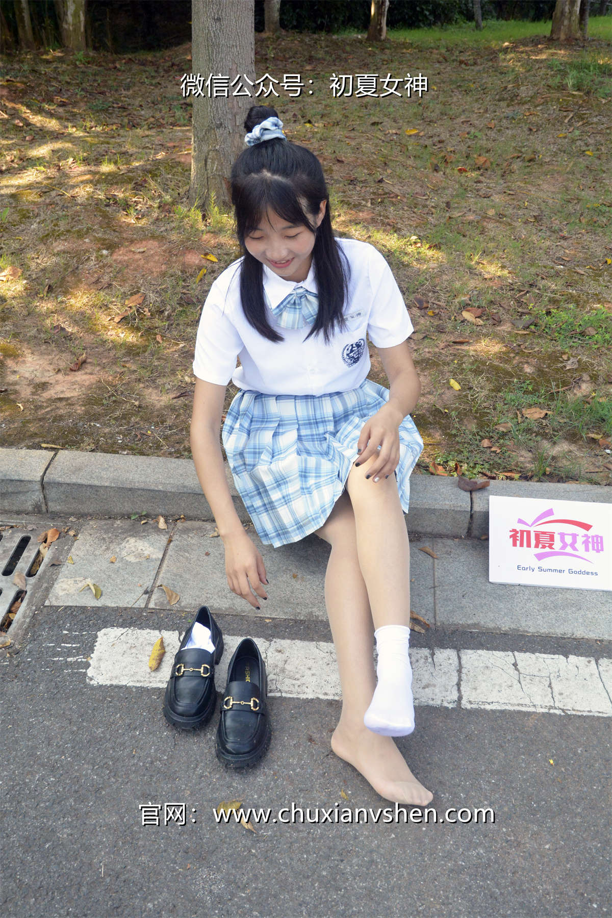 初夏女神 No.085 点点 我的JK装-日更街拍