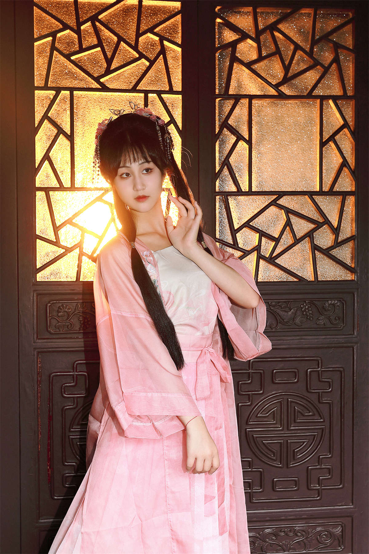 YITUYU艺图语 2023.08.18 小仙女日常 搽小兔插图1