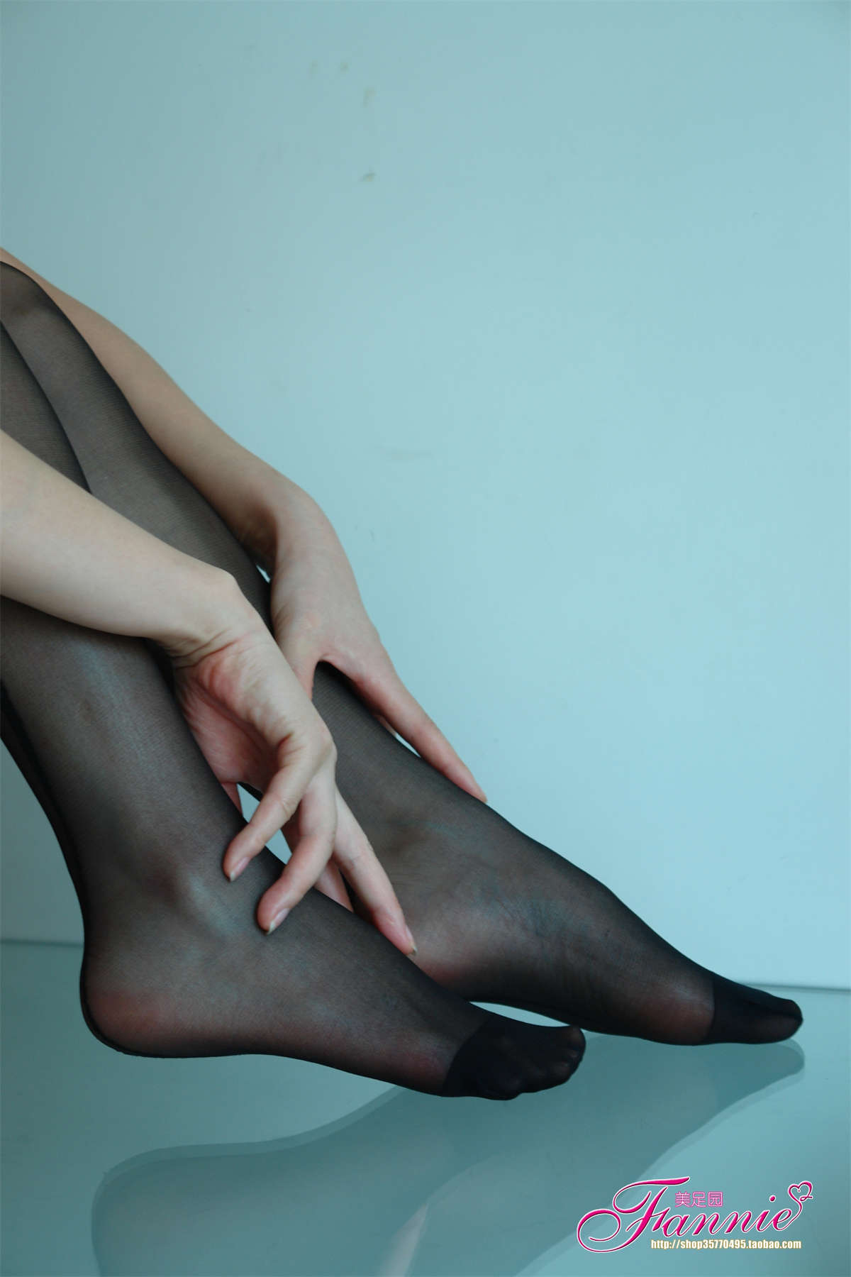 图片[2]-Fannie芬妮美足园NO.803 那一丝风情-日更街拍