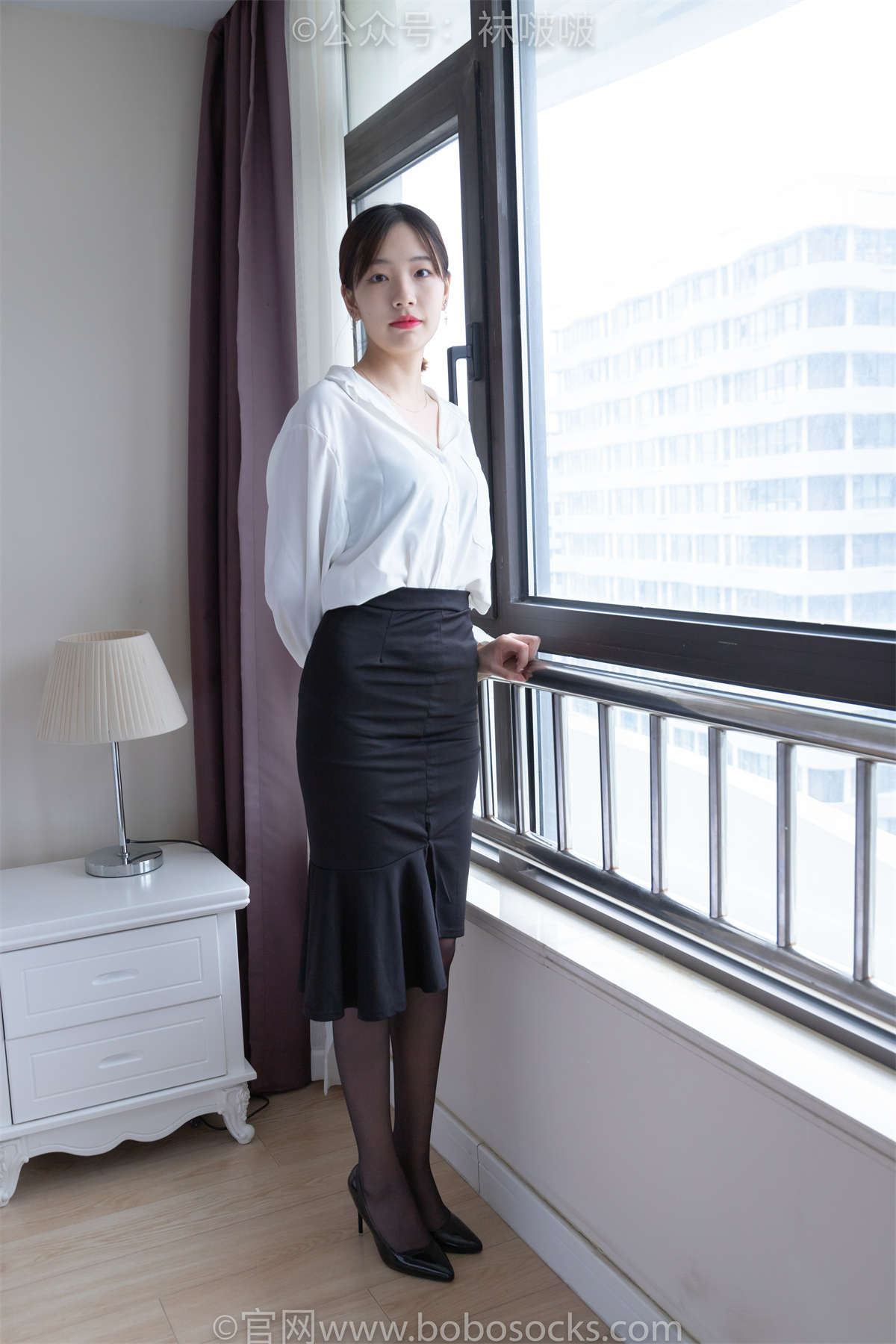 图片[2]-袜啵啵 No.017 小甜豆-OL制服、高跟鞋、黑丝（脚尖加固款）常规加长版-日更街拍