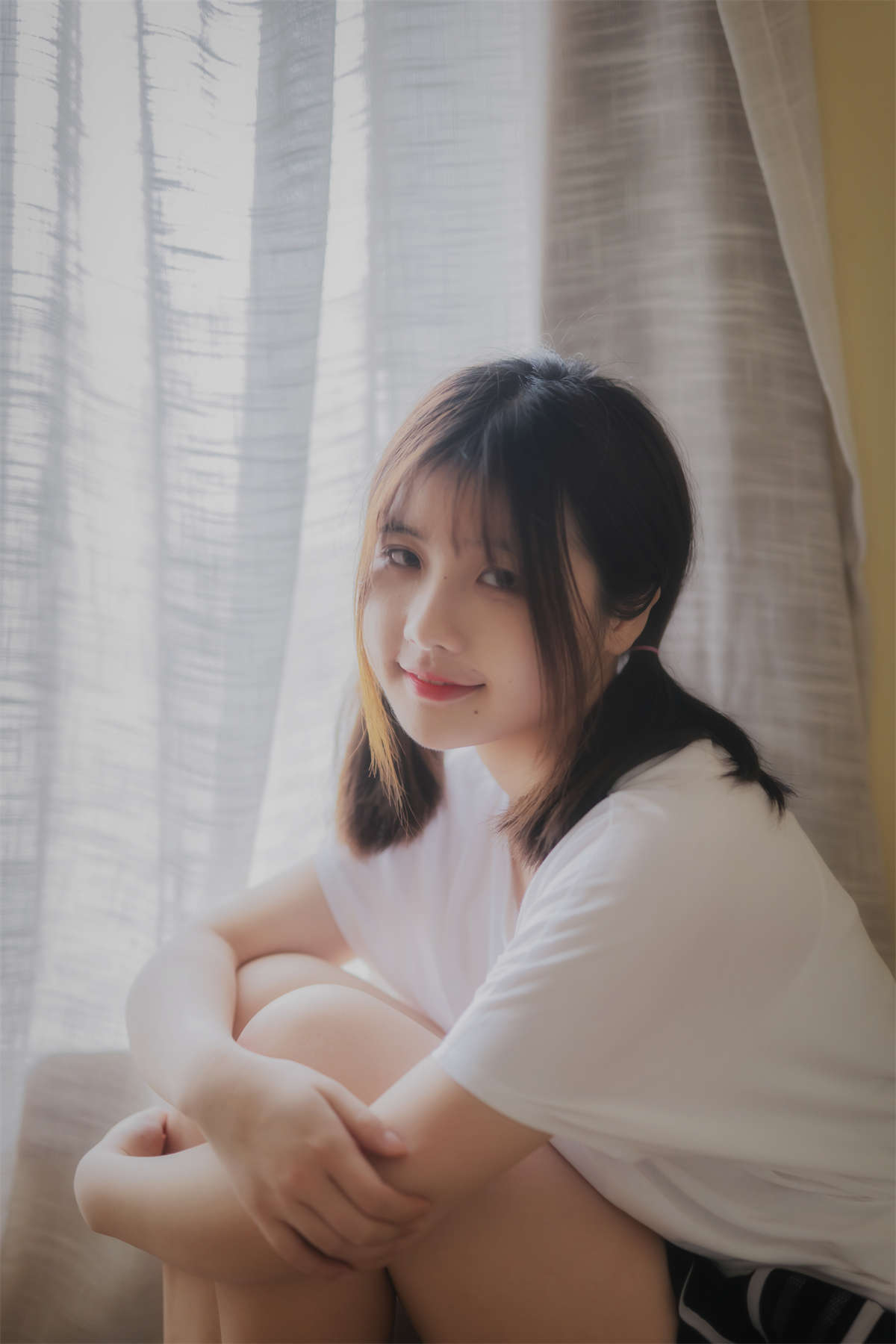 YITUYU艺图语 2023.04.02 午后少女 ake阿颗好饿呀-日更街拍