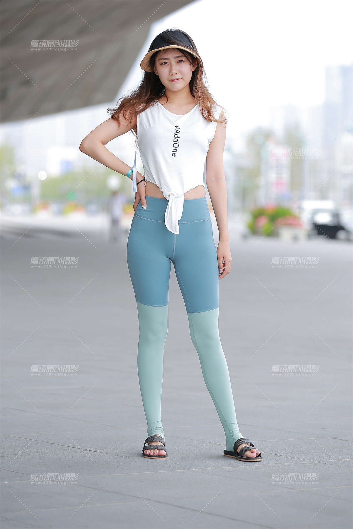 瑜伽健身小姐姐-日更街拍