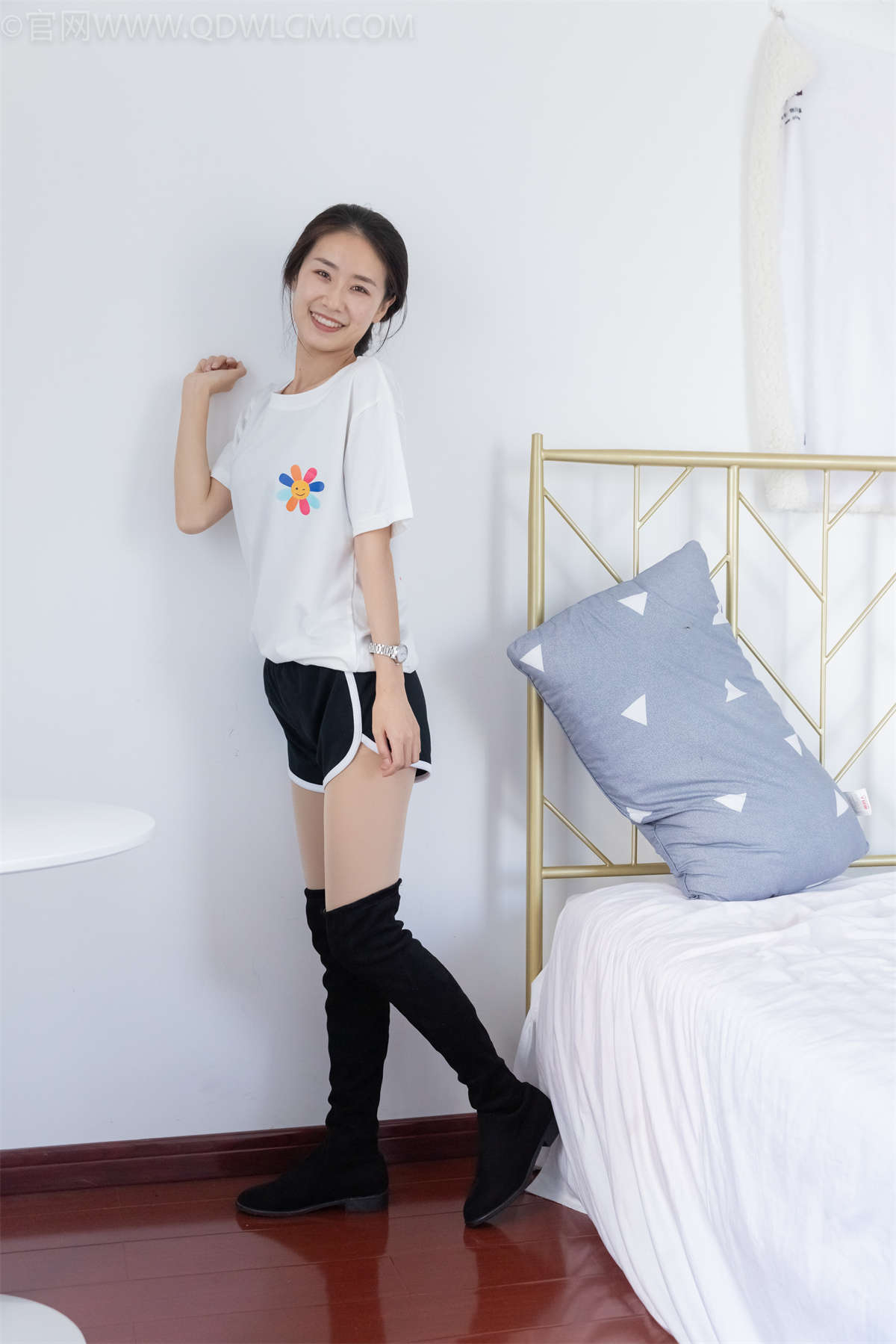 图片[2]-物恋传媒 NO.971期 菜菜-夜雪-日更街拍