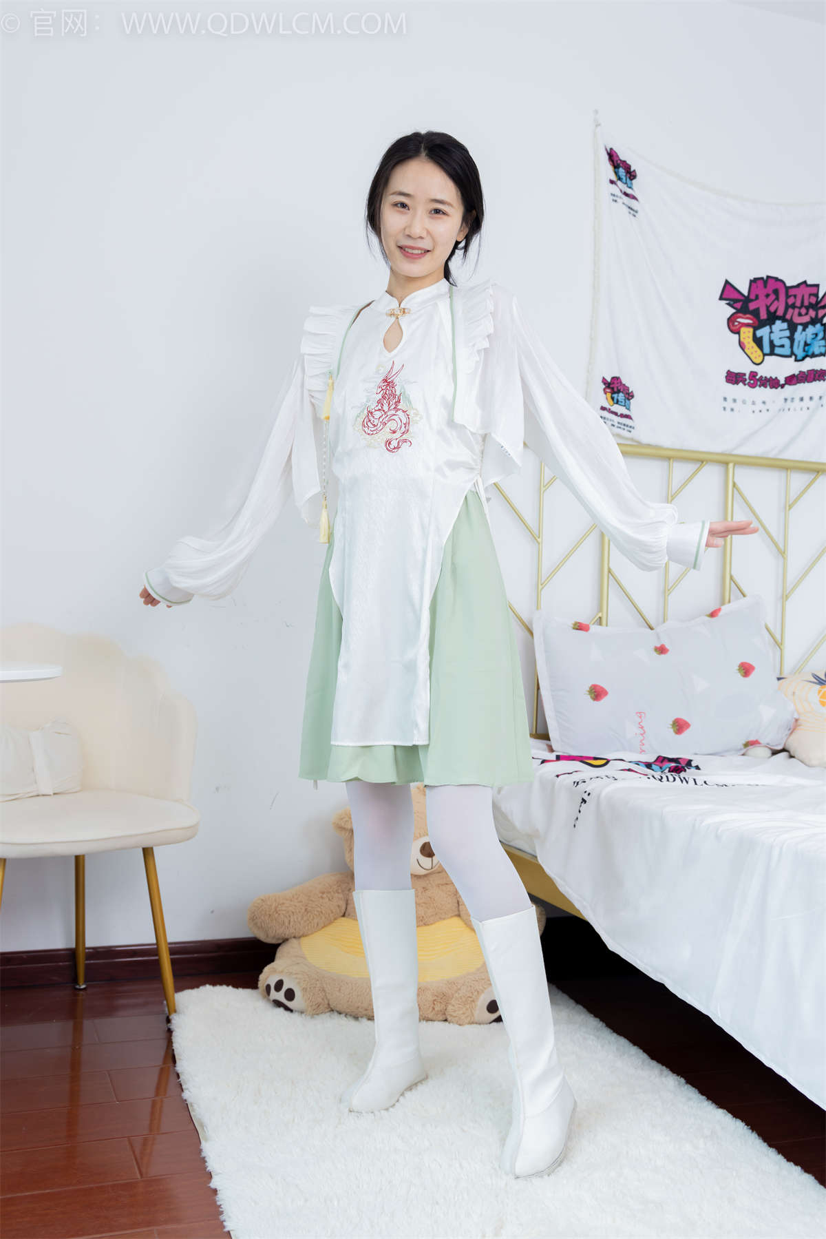 图片[2]-物恋传媒 NO.1547 菜菜-绿野仙踪-日更街拍