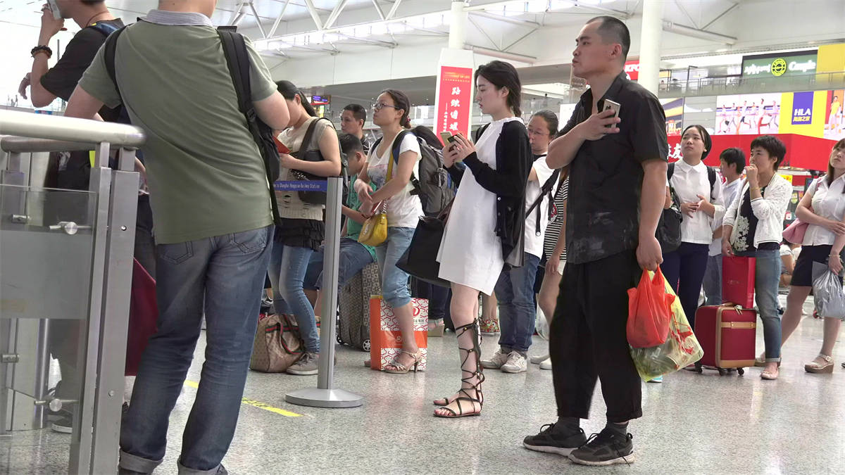 图片[2]-少女无跟站足，视其他长趾嫩足皆为浮云-日更街拍