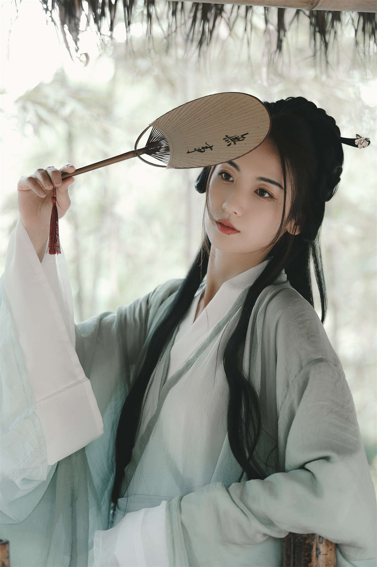 YITUYU艺图语 2023.04.10 烟雨 limi-日更街拍