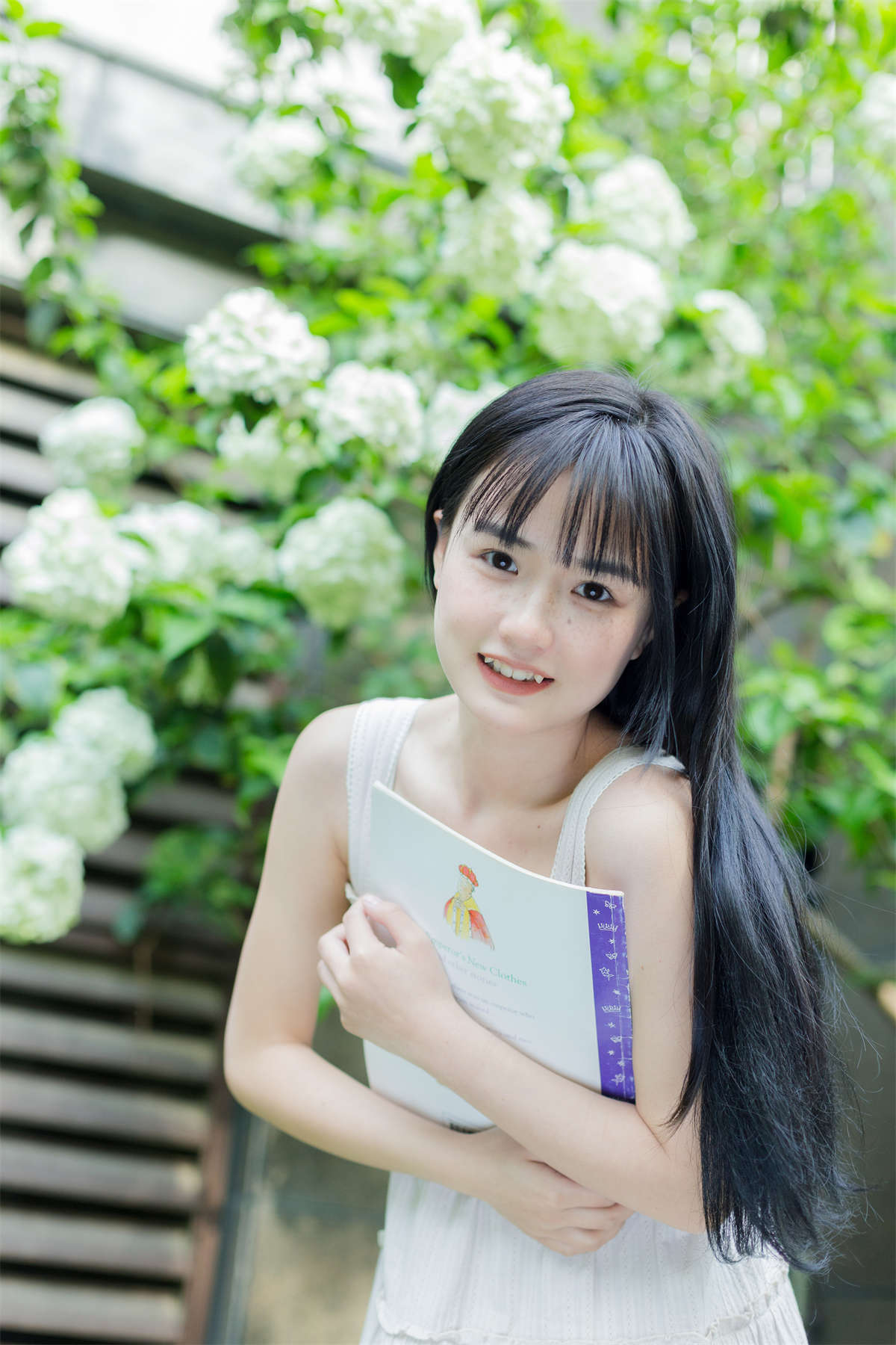 YITUYU艺图语 2023.04.16 绿色心情 小怡妹妹cute-日更街拍
