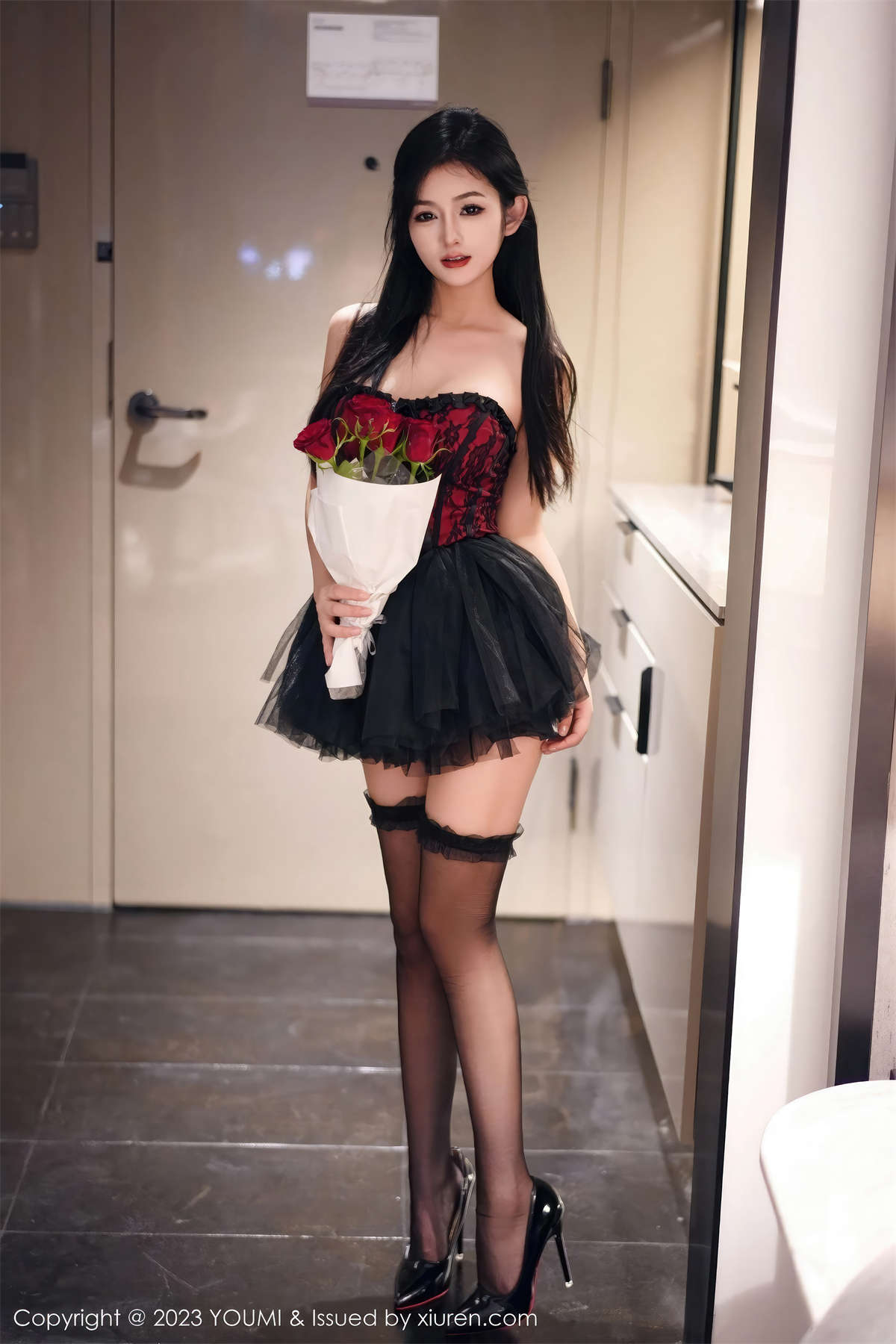 图片[2]-YouMi尤蜜荟 2023.10.10 Vol.991 谭小灵-日更街拍