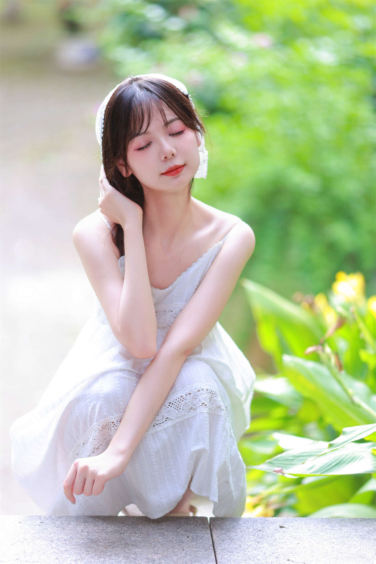 YITUYU艺图语 2023.08.21 初夏 暮烟色CC-日更街拍