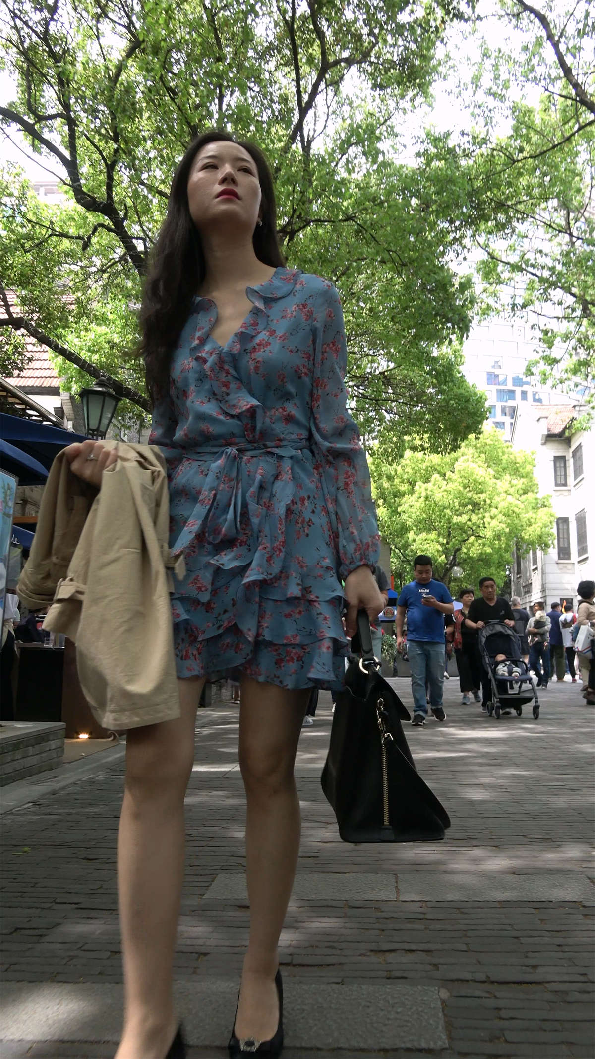 气质高颜值美女-日更街拍