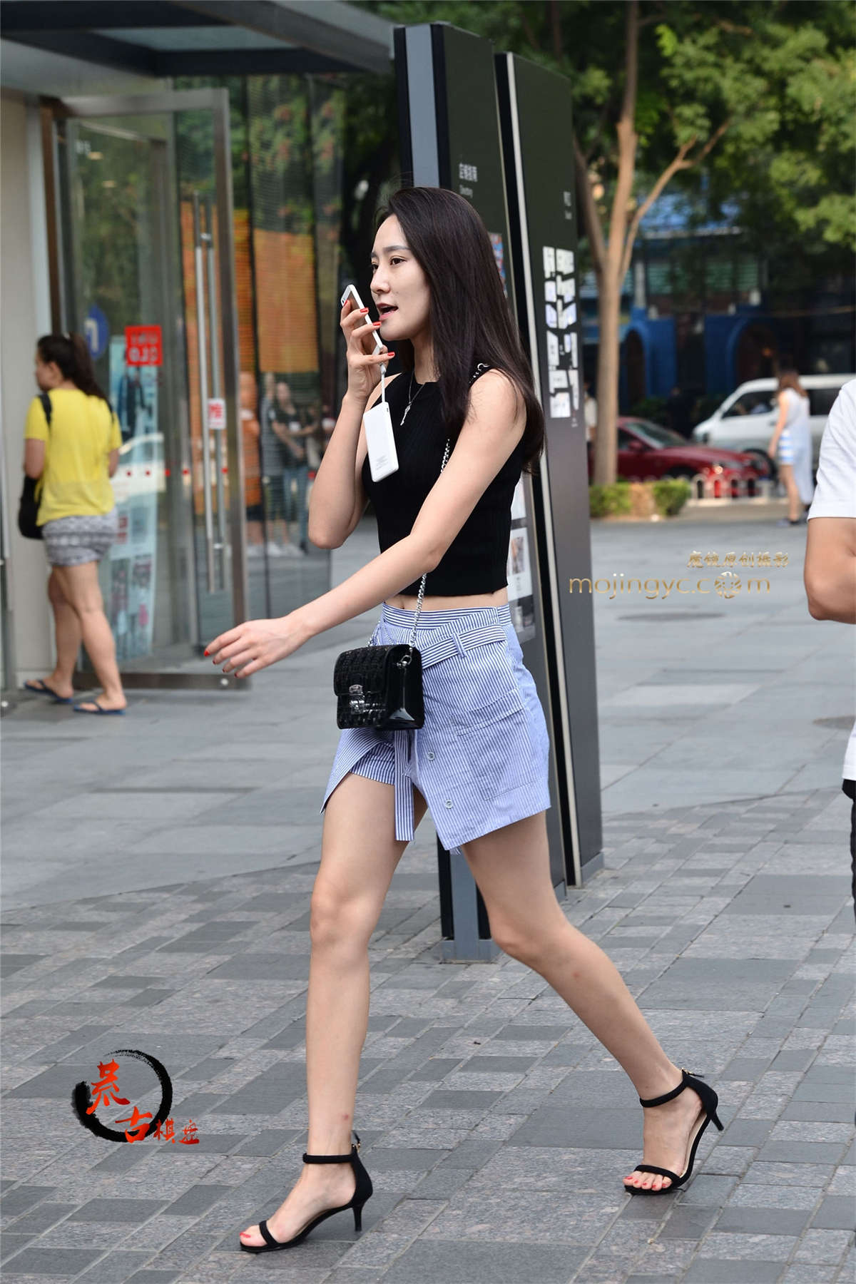 图片[2]-11-8 小短裙-日更街拍