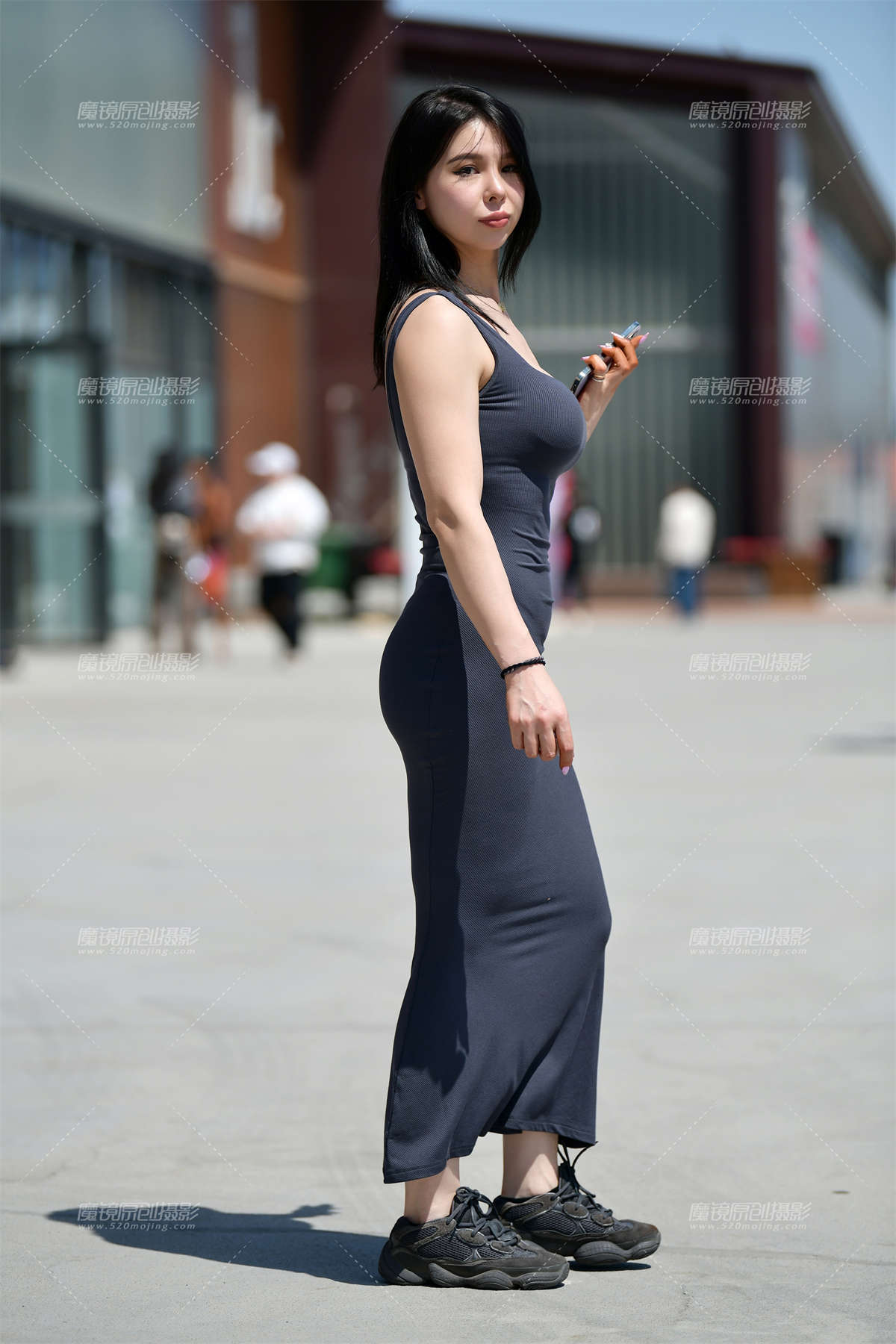 ★搭讪性感长裙美女插图1