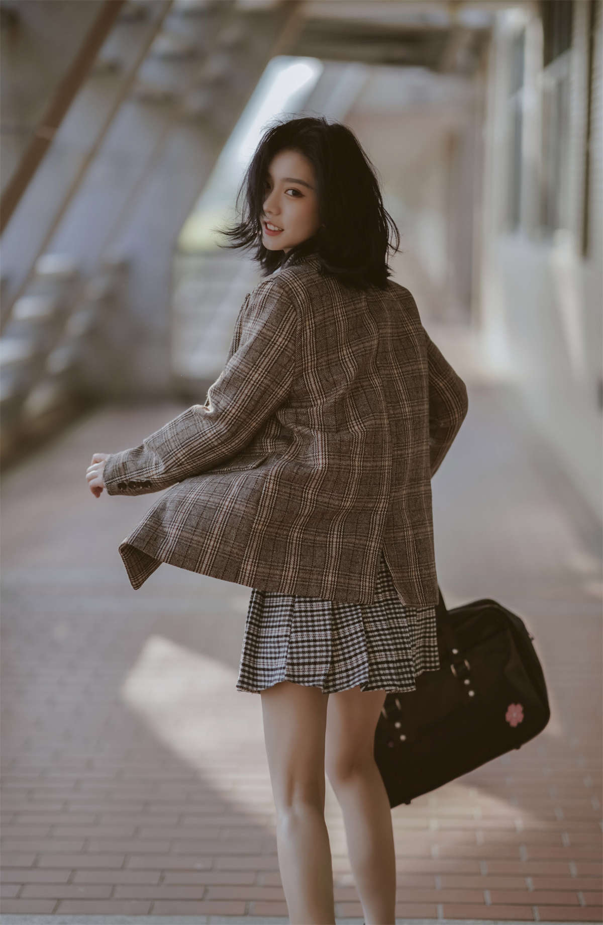 图片[2]-YITUYU艺图语 2022.05.22 你的眼中明暗交杂一笑生花 Enndme-日更街拍