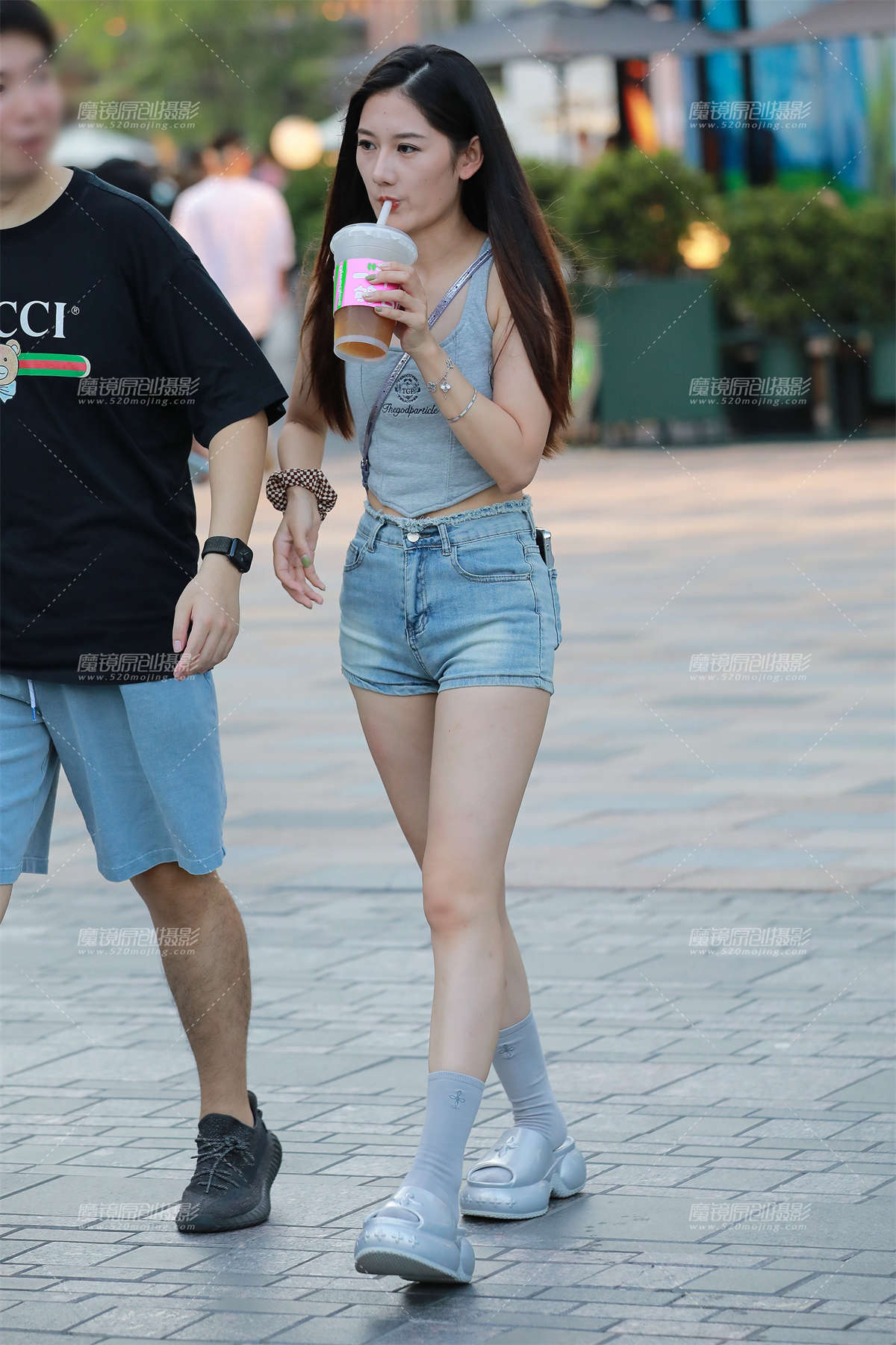 还是那条街还是那辣妈-日更街拍