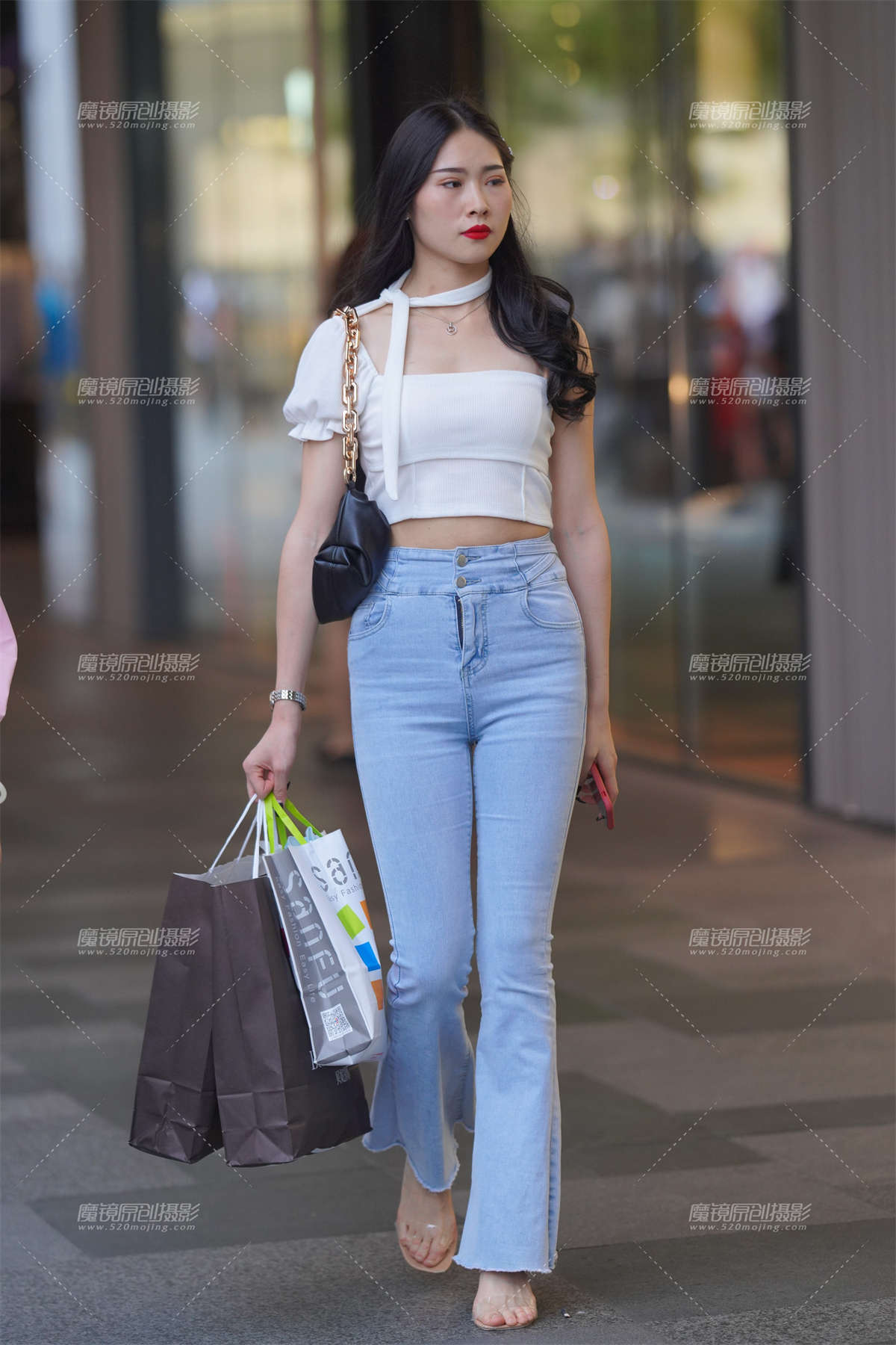 紧牛美女 好身材-日更街拍