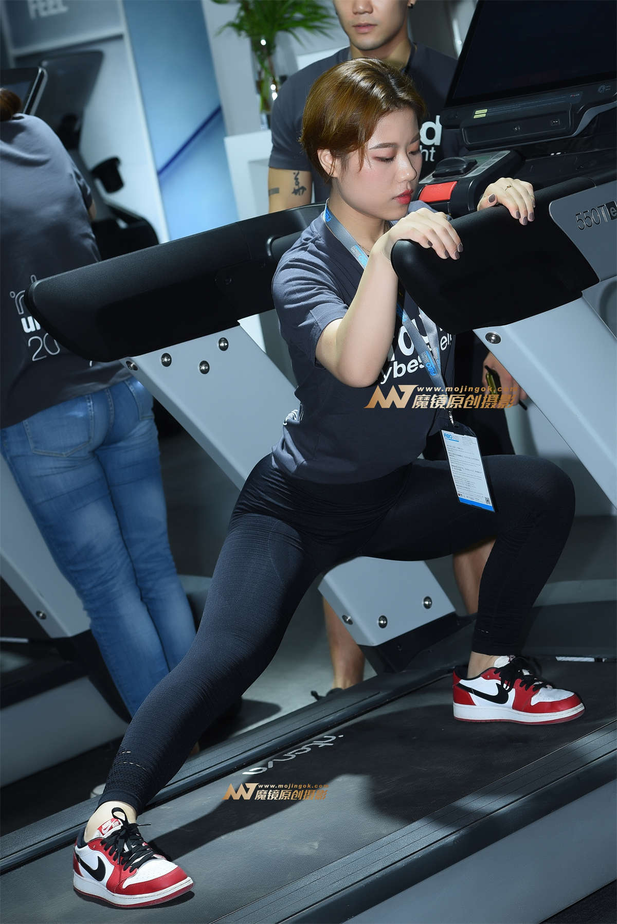 【咔喳赛贴】有文静一面-日更街拍