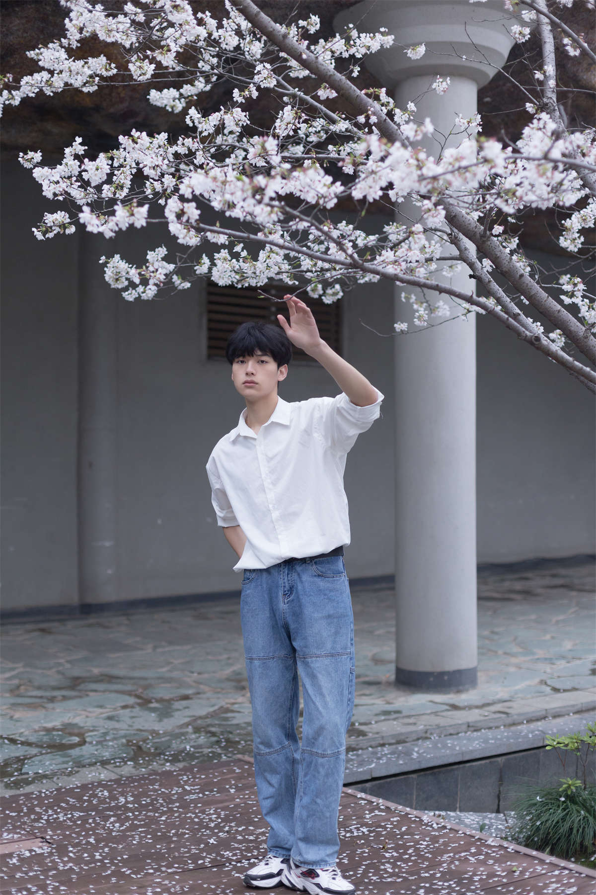 YITUYU艺图语 2023.04.17 等待 火龙龙龙龙王插图1