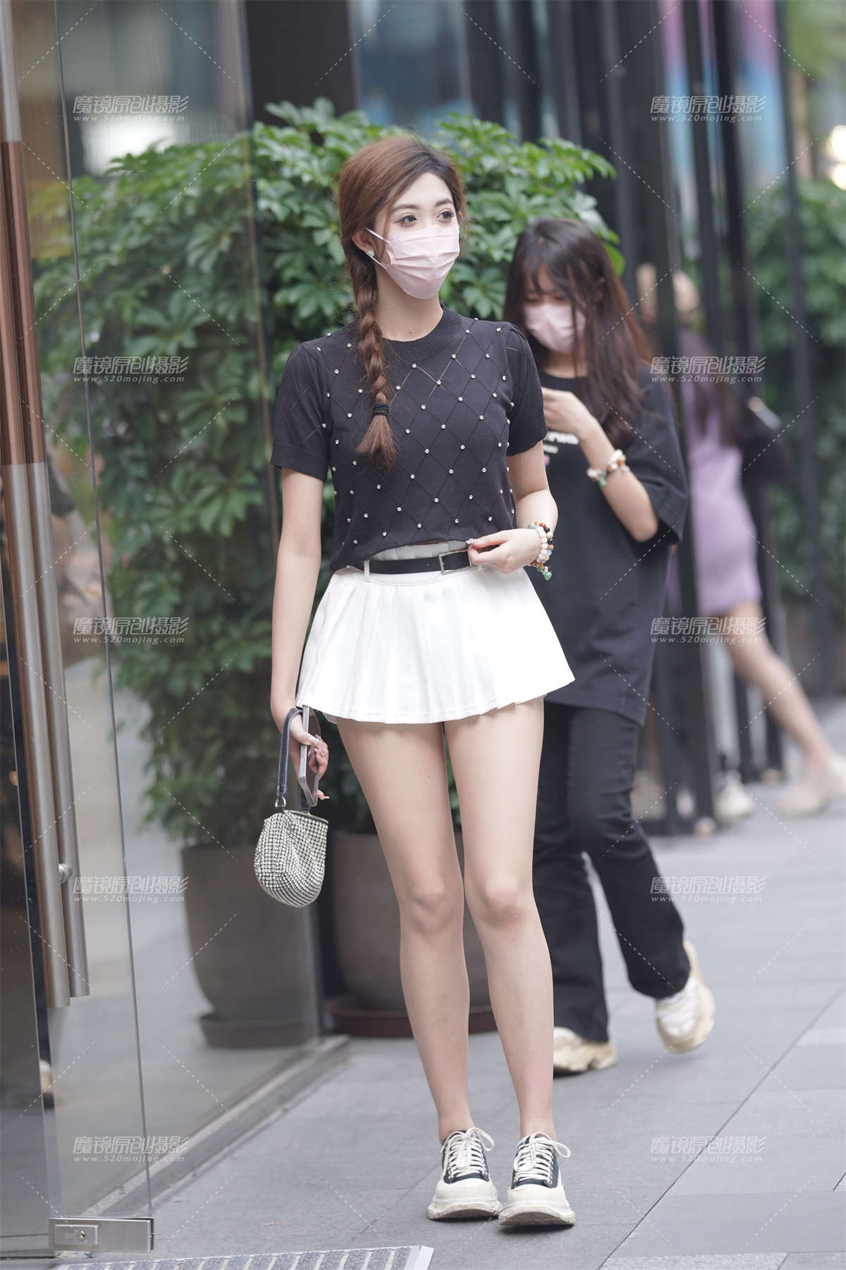 美腿百褶裙-日更街拍