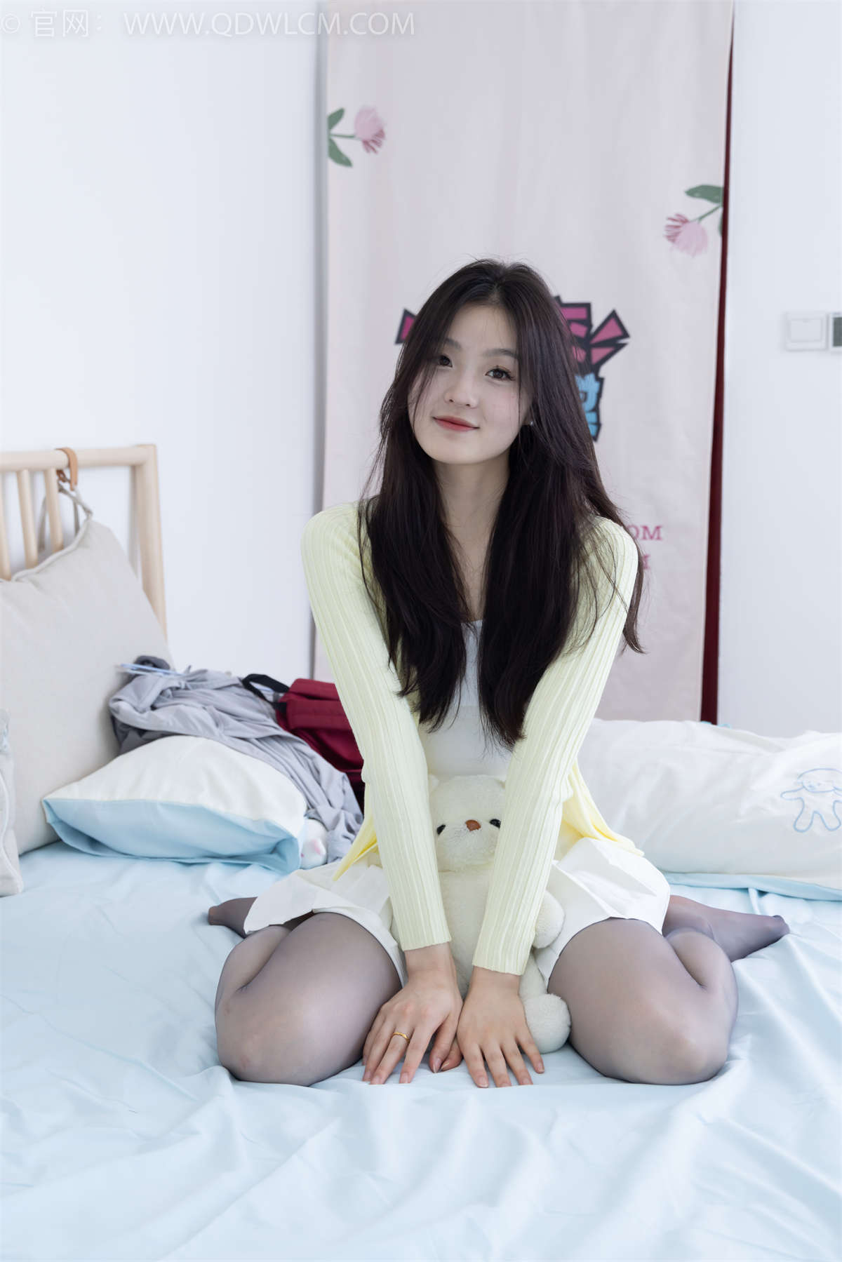 物恋传媒 NO.1774 青柠-月亮弯弯-日更街拍