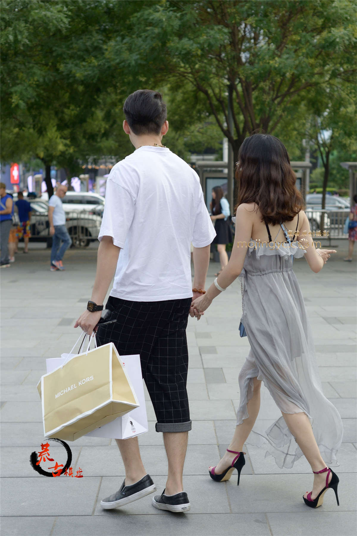 8-4 透视连衣裙-日更街拍