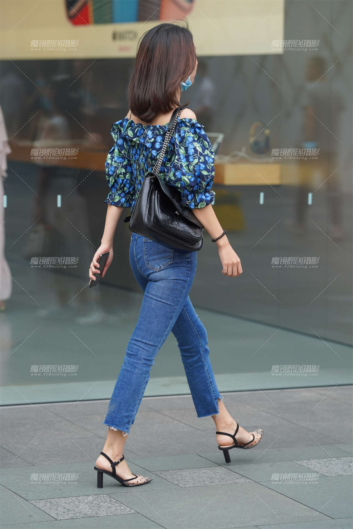 图片[2]-紧牛小姐姐 通勤打扮-日更街拍