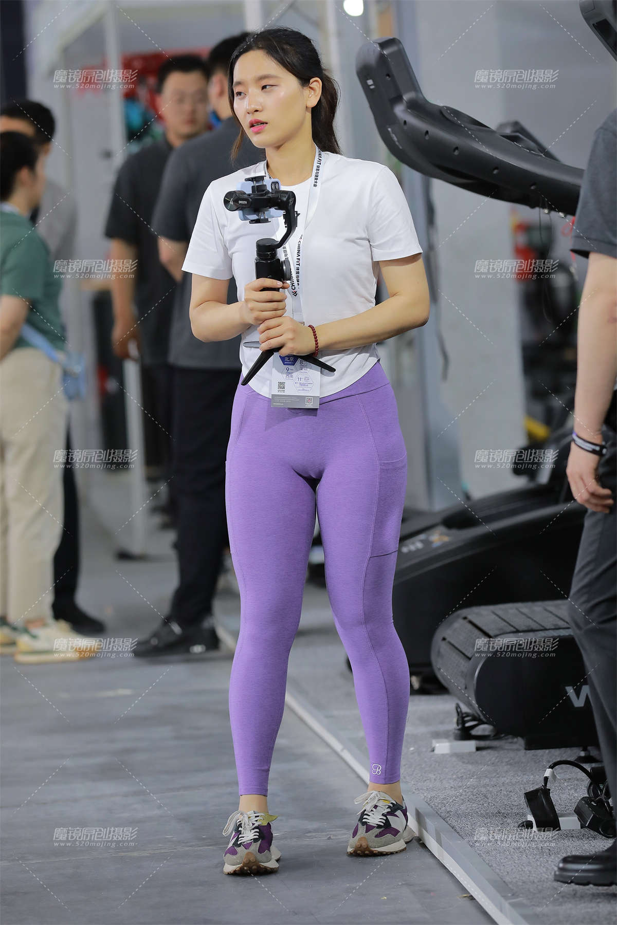 【玻璃街拍】爱生活 爱健身-日更街拍