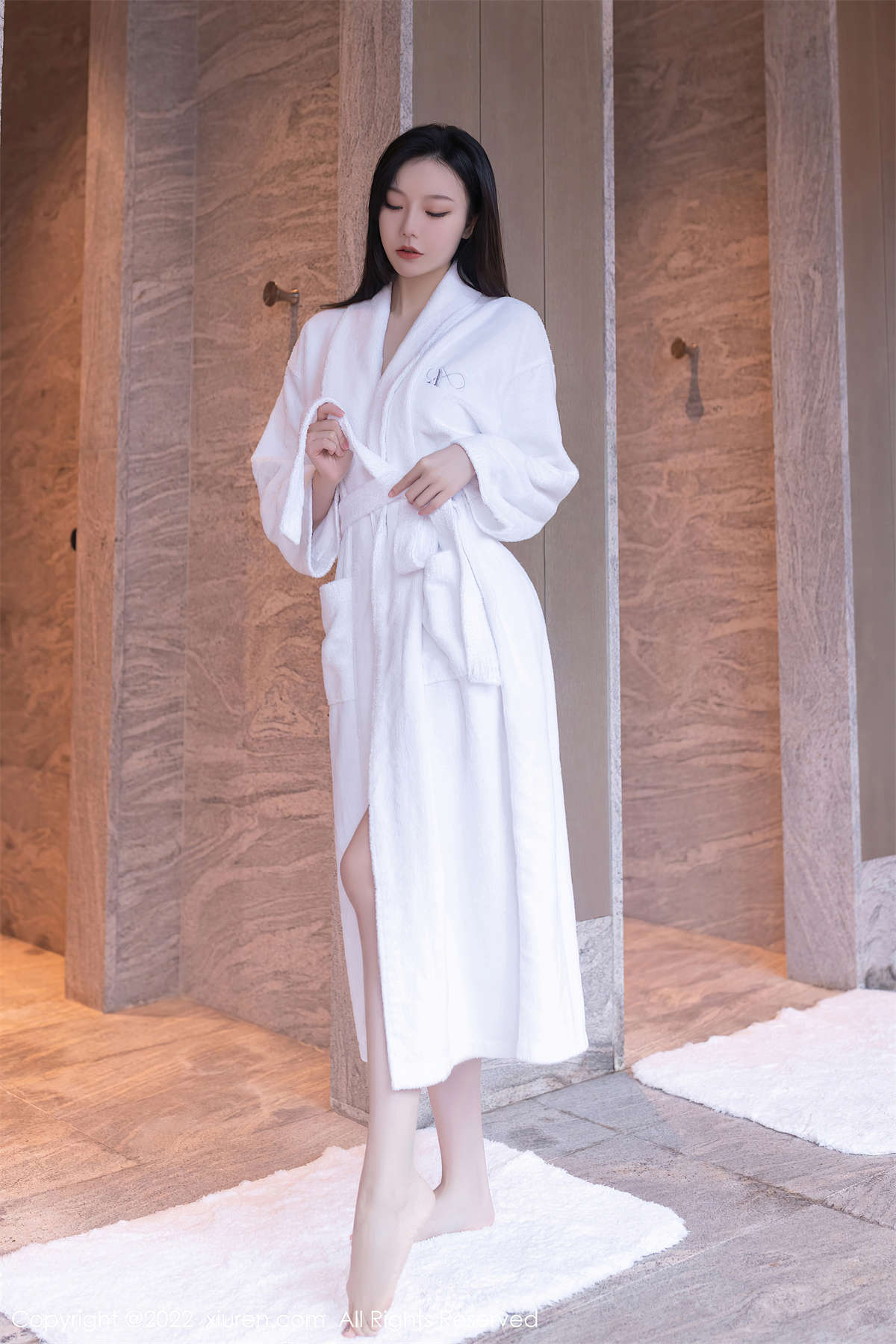 Xiuren秀人网 2022.06.28 NO.5198 安然anran-日更街拍