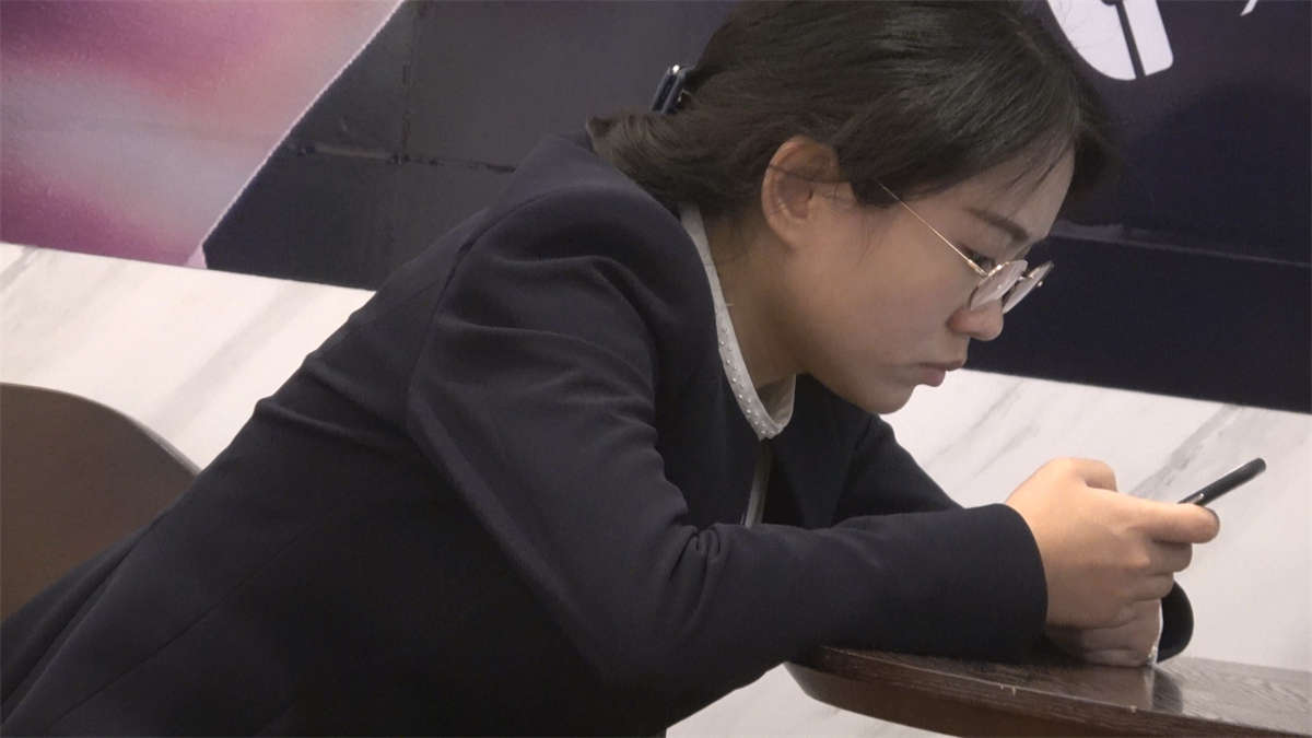 图片[2]-禁片黑丝袜高跟鞋美脚-日更街拍