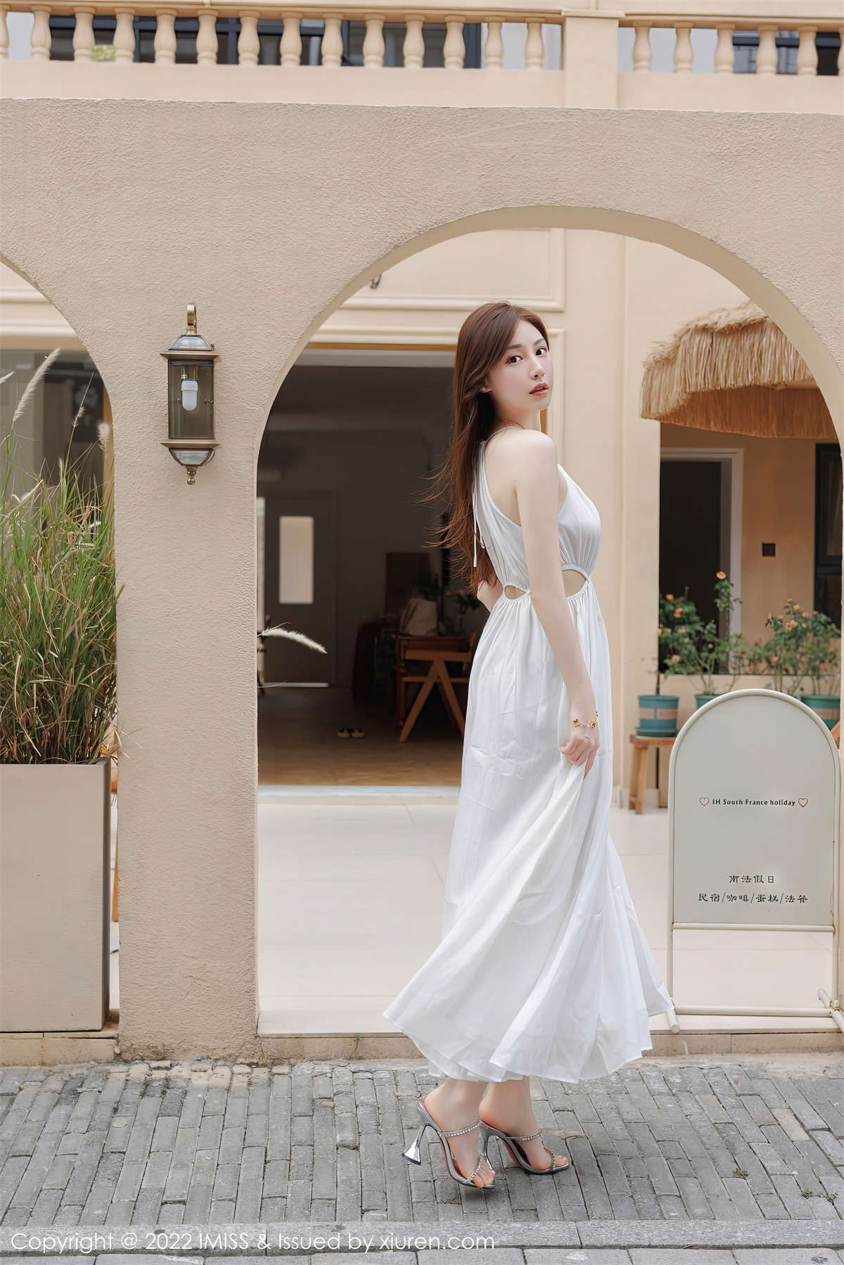 图片[2]-IMiss爱蜜社 2022.11.07 VOL.706 Lynn刘奕宁-日更街拍